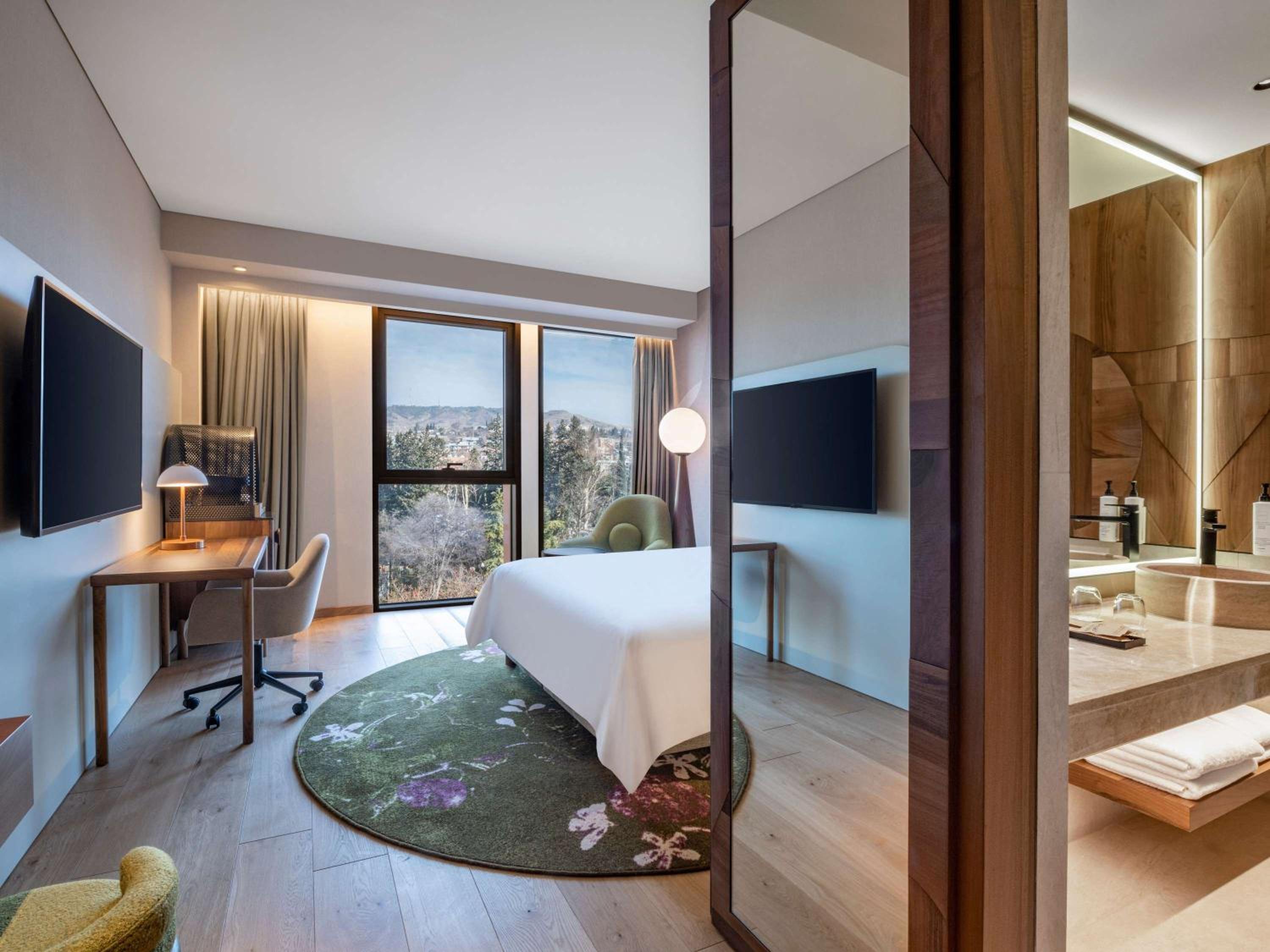 Swiss Business Advantage Room - Photo 1