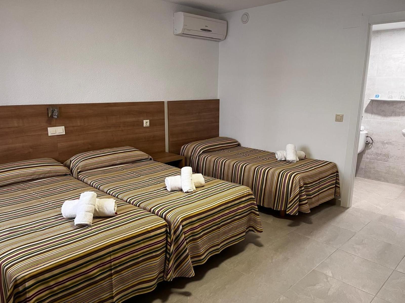 Superior Triple Room - Photo 2