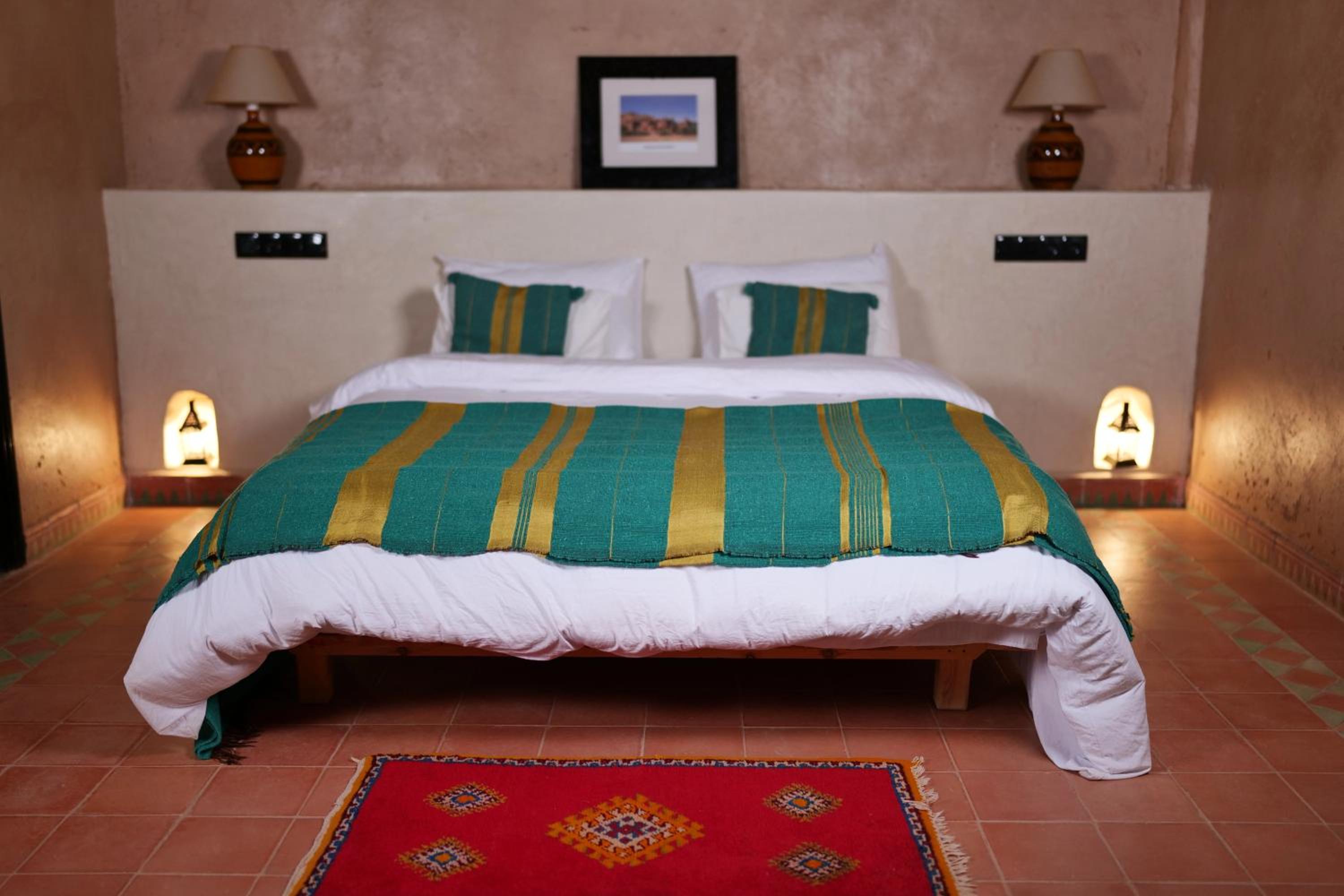 Quintuple Room