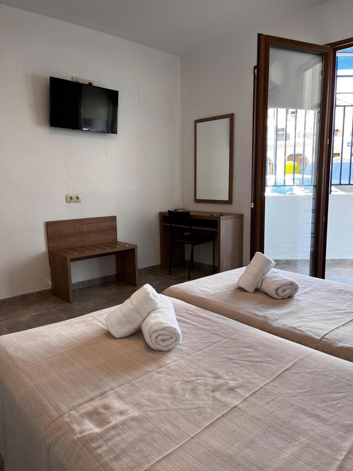 Superior Double Room with Balcony - Photo 1