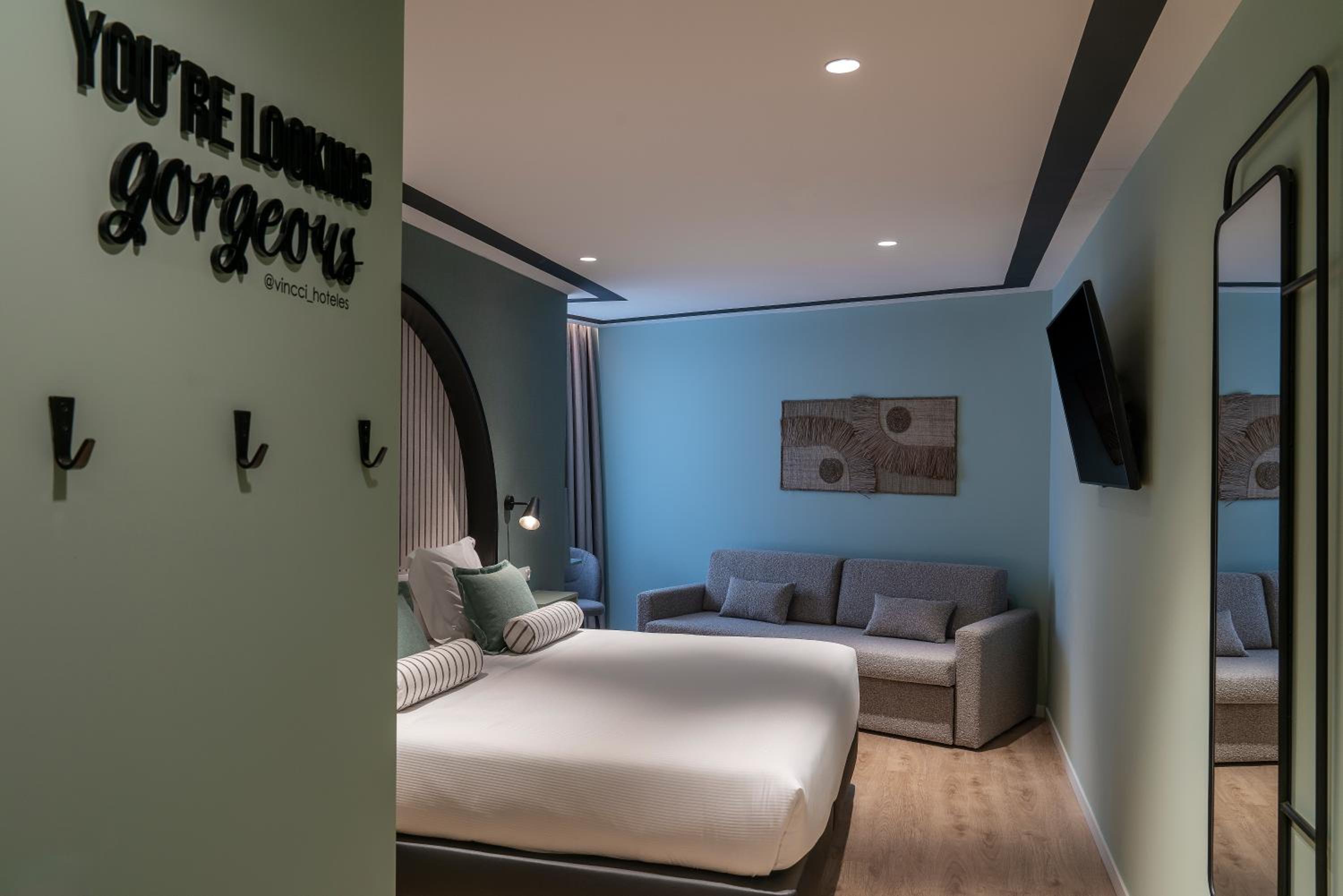 Vincci Room with Sofa Bed - Photo 3