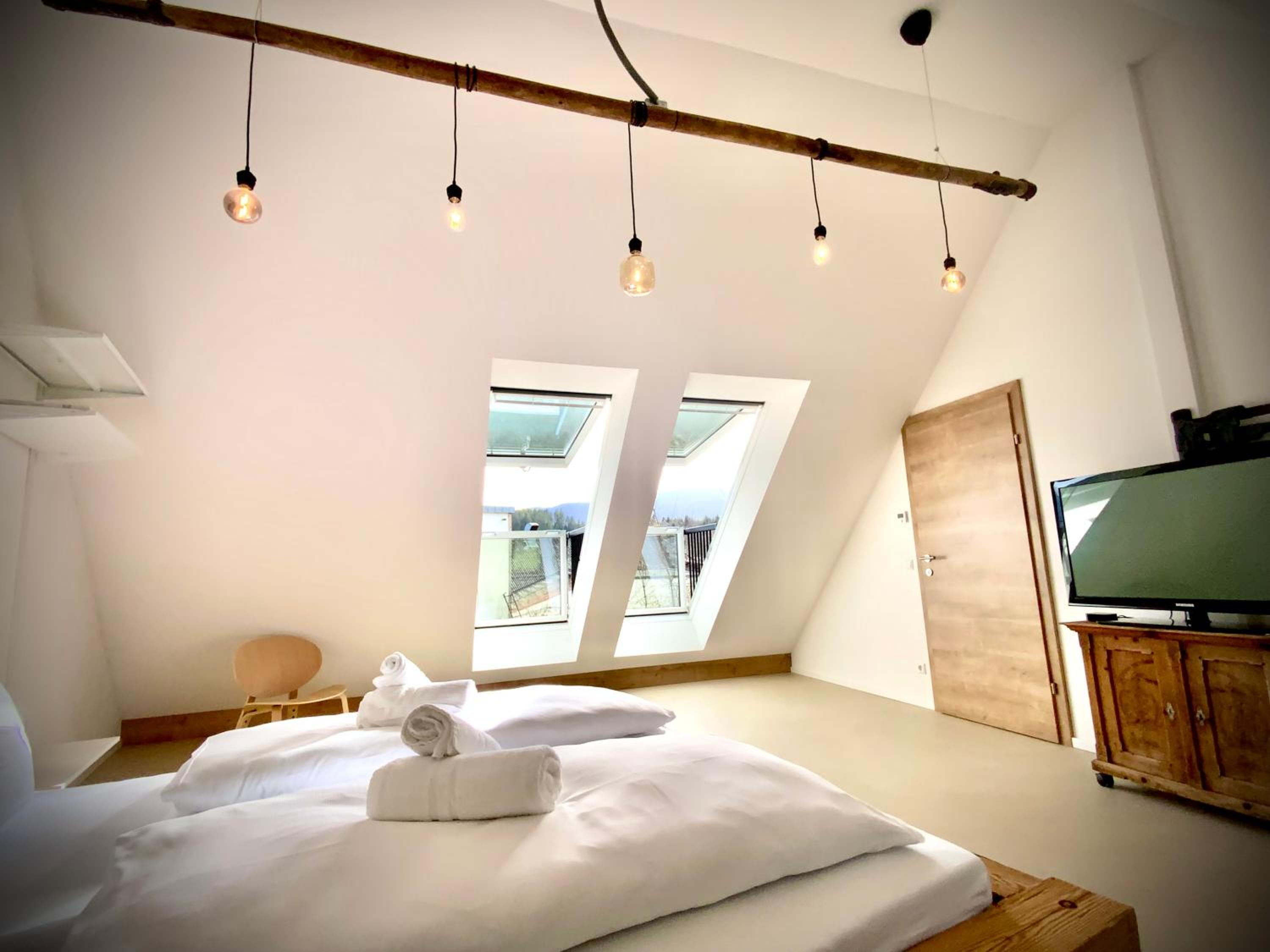Apartment with Mountain View photo 1