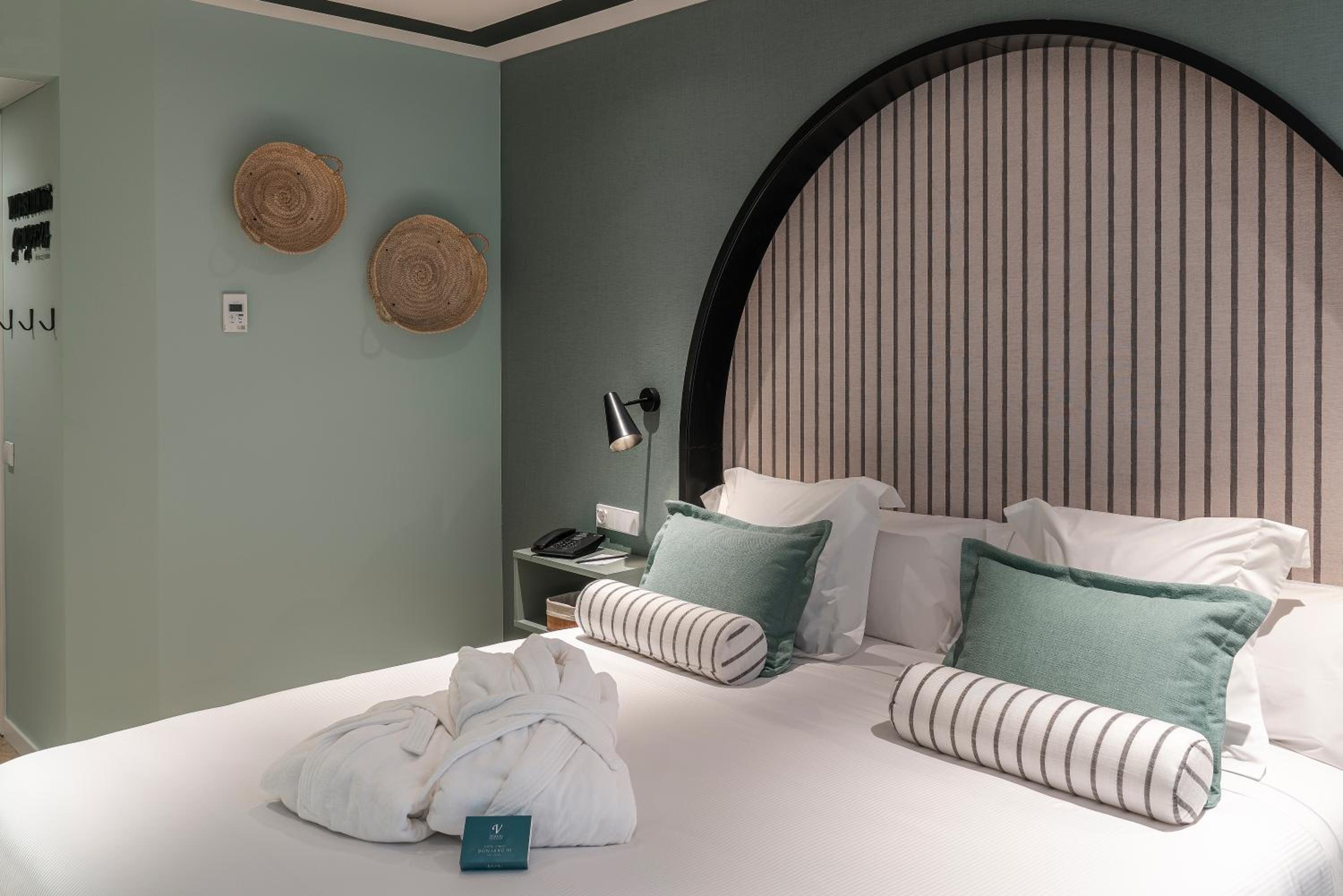 Premium Double Room - 1 or 2 beds - Photo 2
