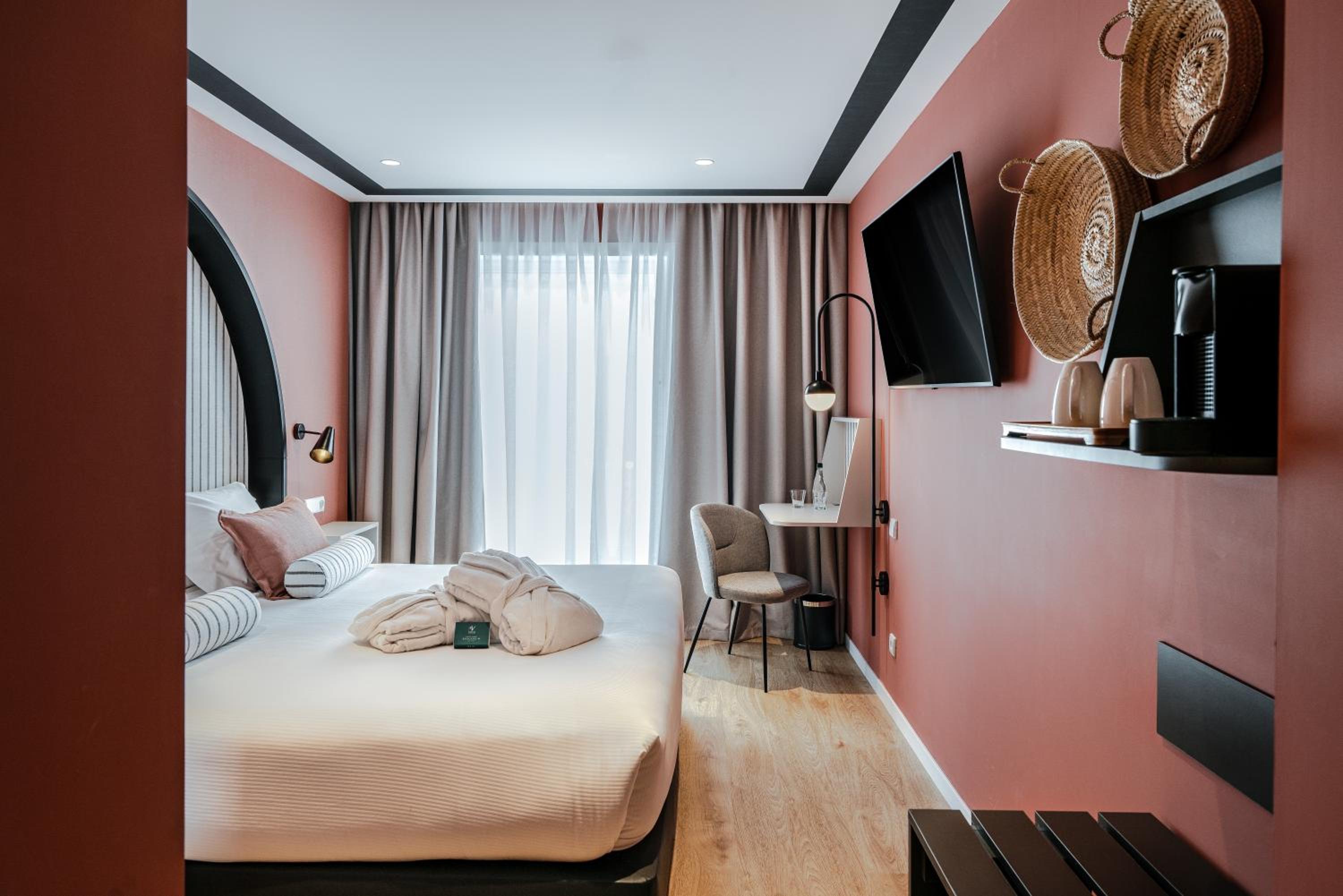 Premium Double Room - 1 or 2 beds - Photo 5
