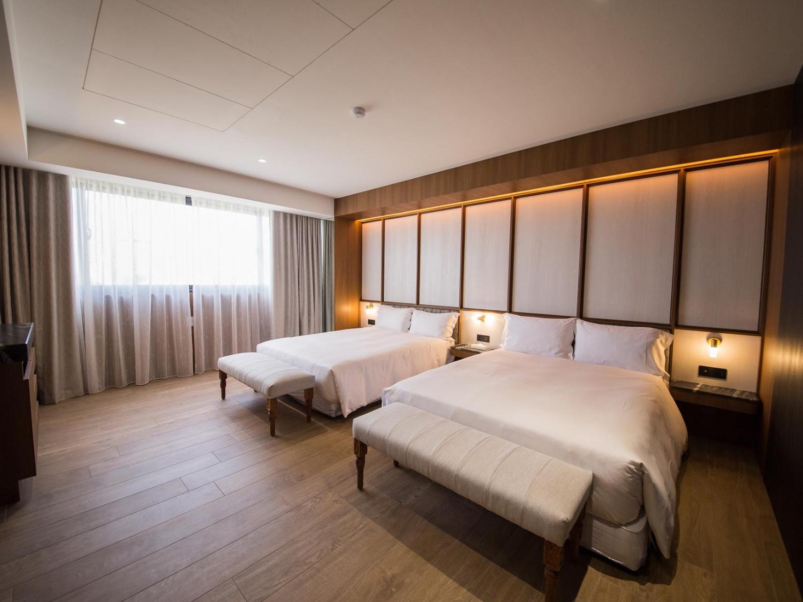 Quadruple Room - Disability Access photo 2