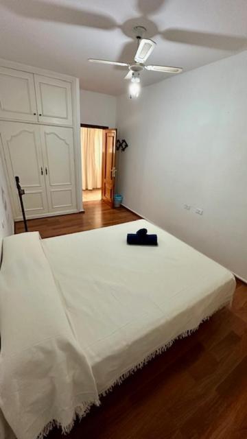 Large Double Room photo 3