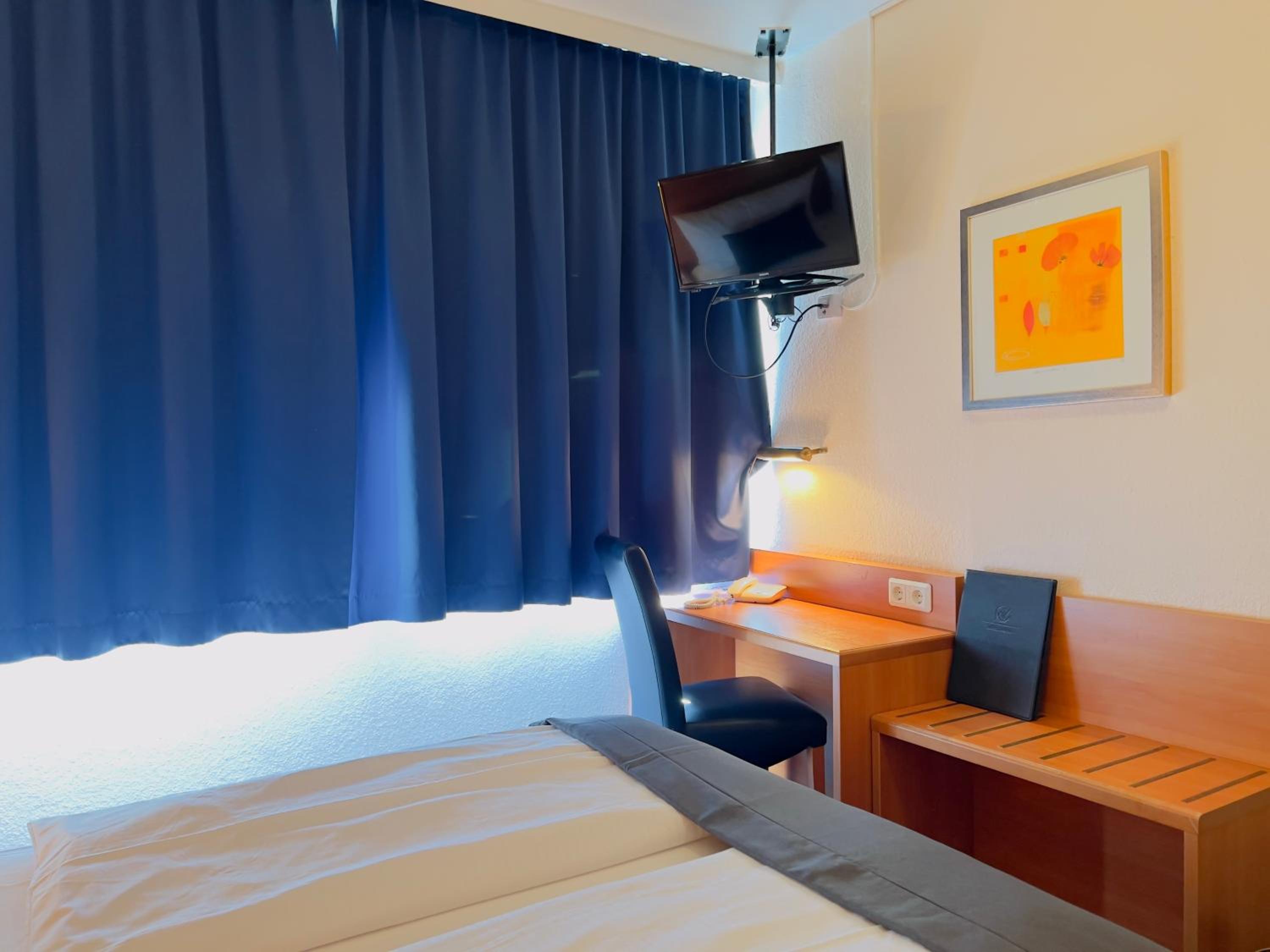 Economy Double Room - Photo 3