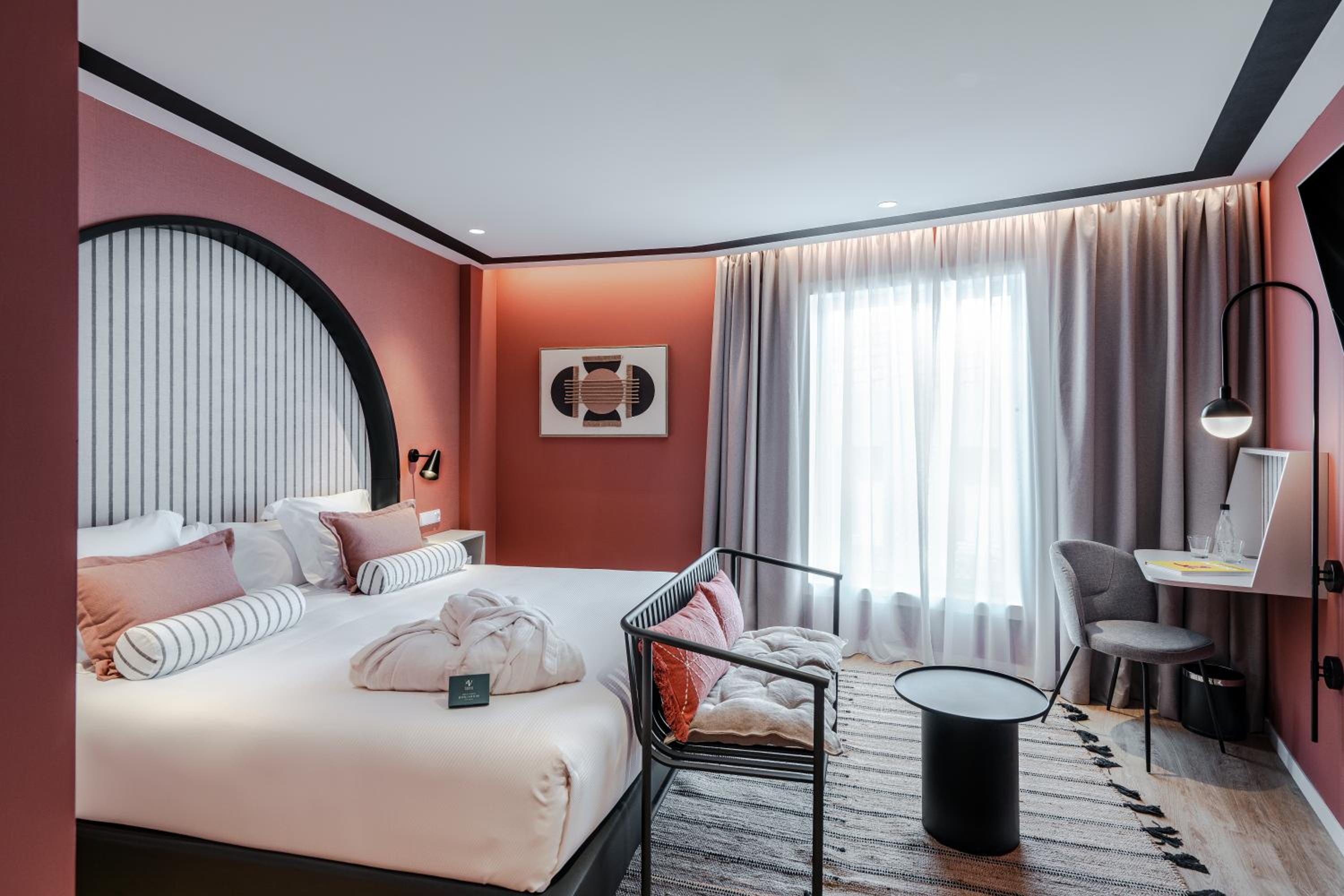 Superior Double Room - Photo 4