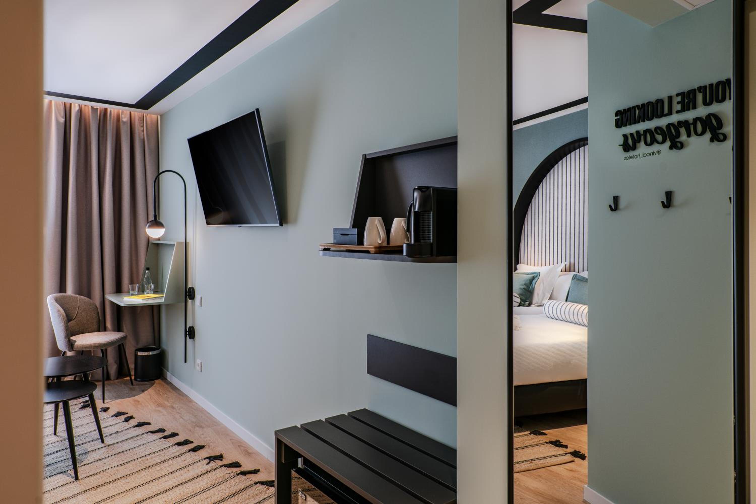 Superior Double Room - Photo 6