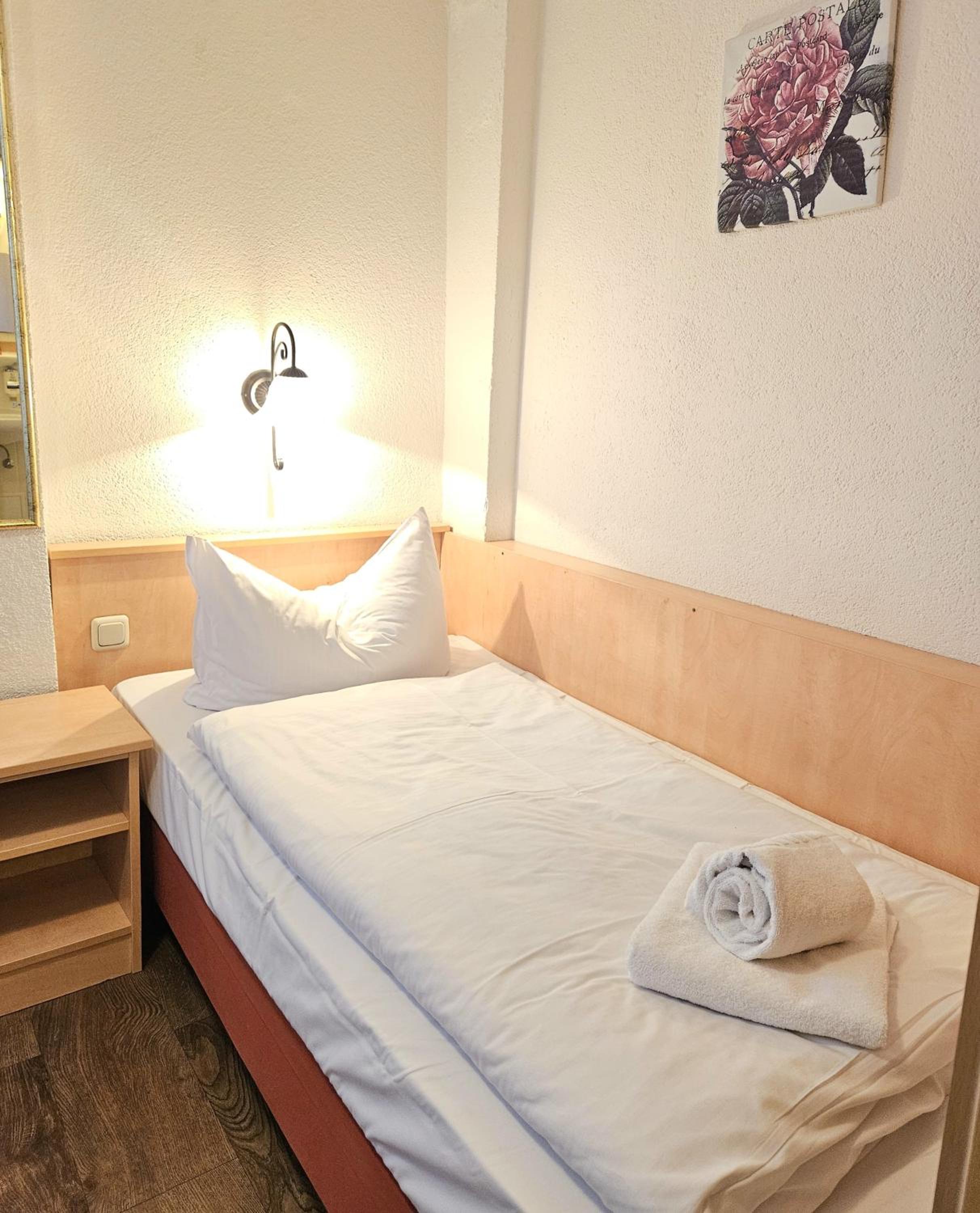 Economy Single Room photo 3