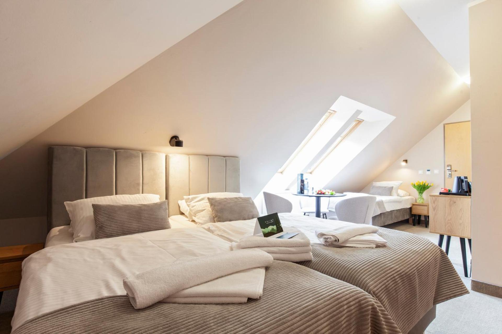 Classic Triple Room - Photo 3