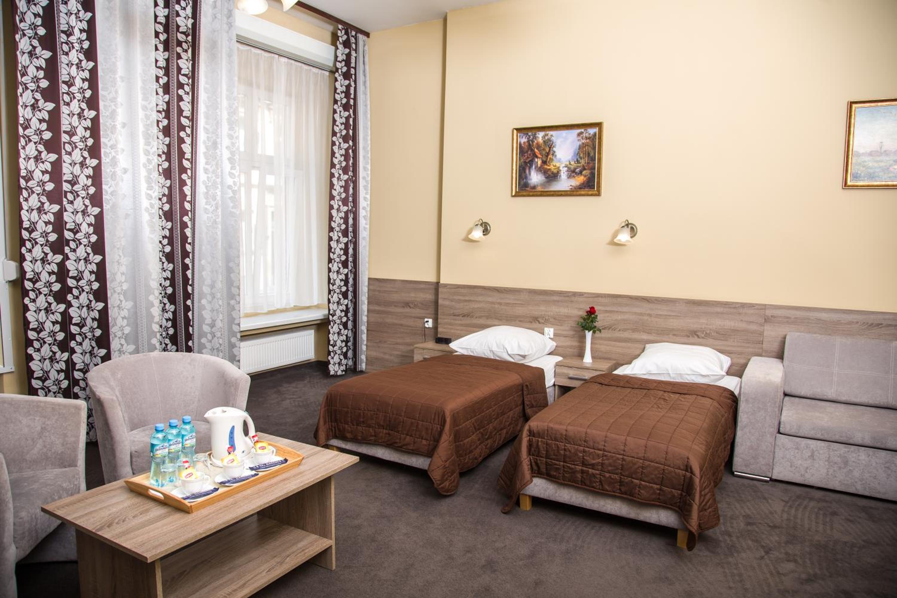Deluxe Triple Room - Photo 1