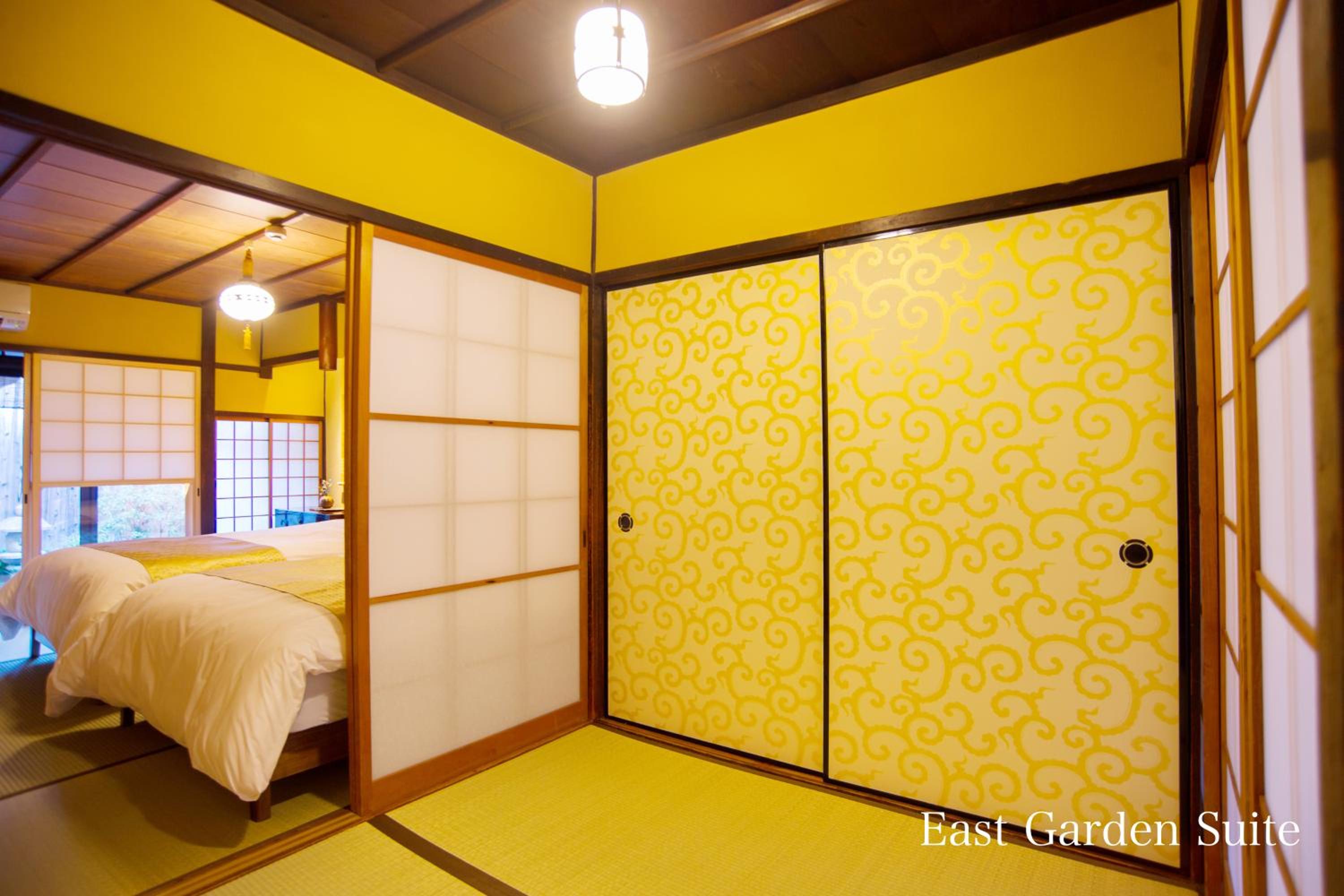 Garden Suite - Photo 22