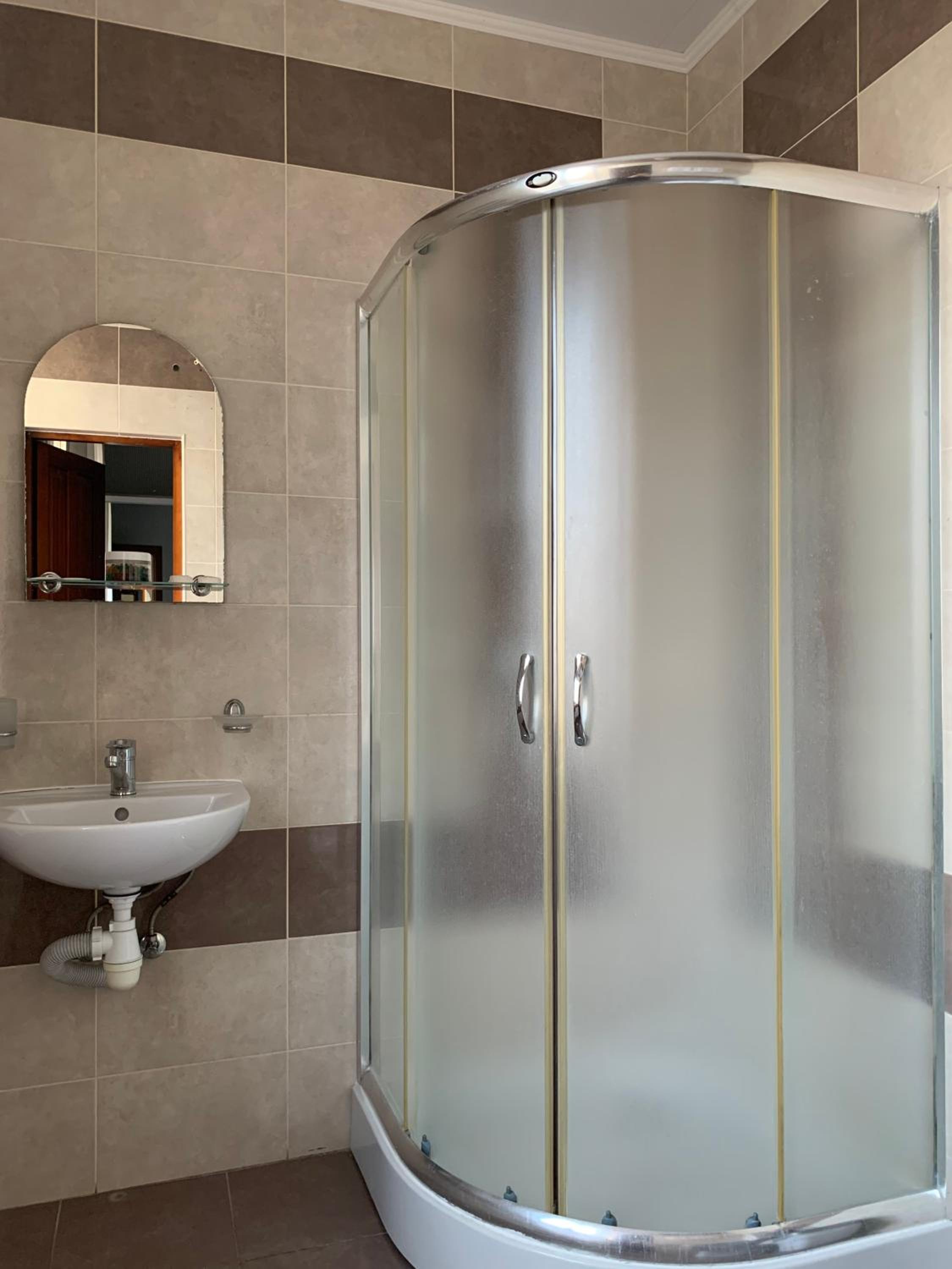 Superior King Suite photo 3