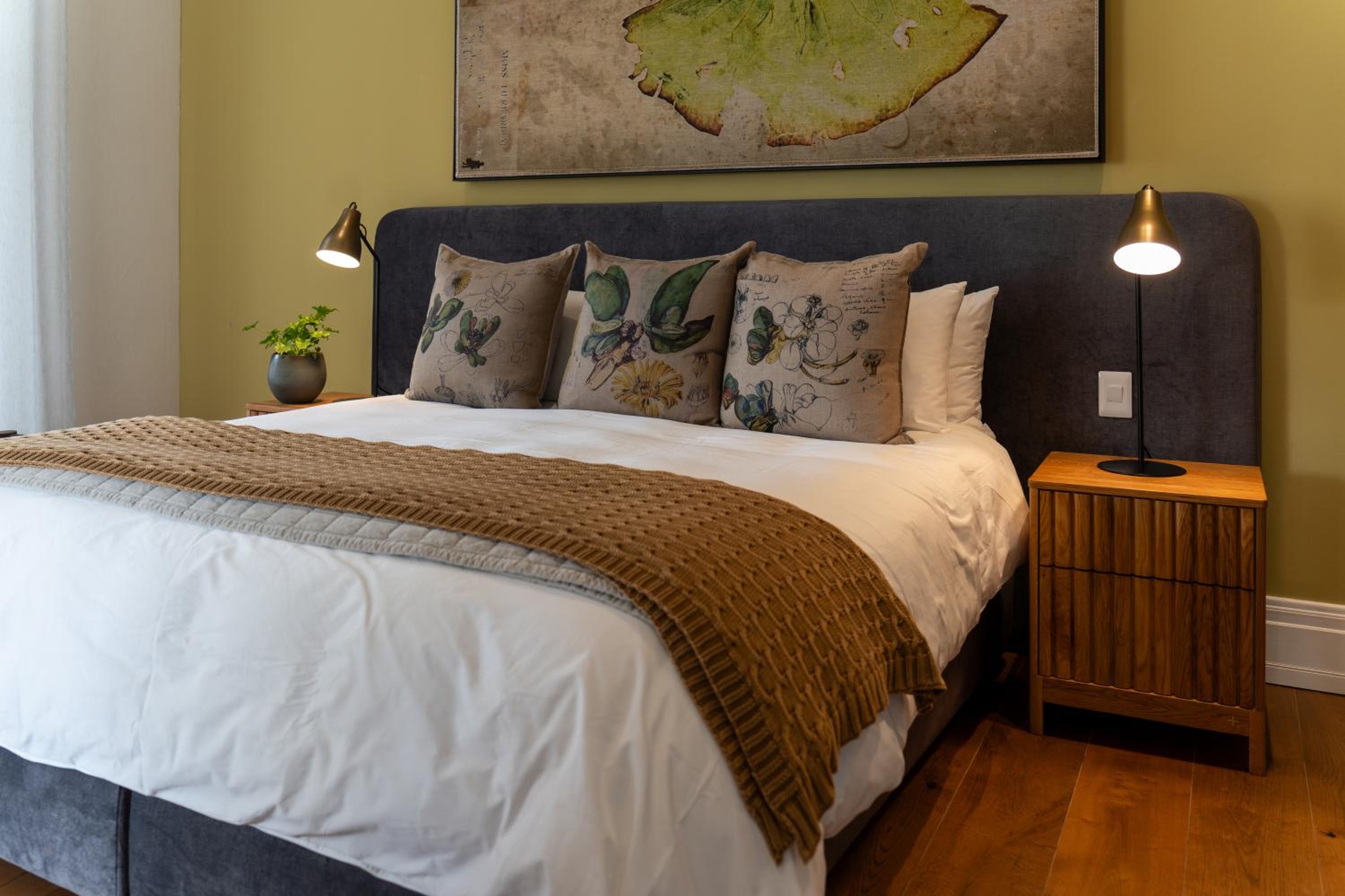 Superior Double or Twin Room with Mountain View