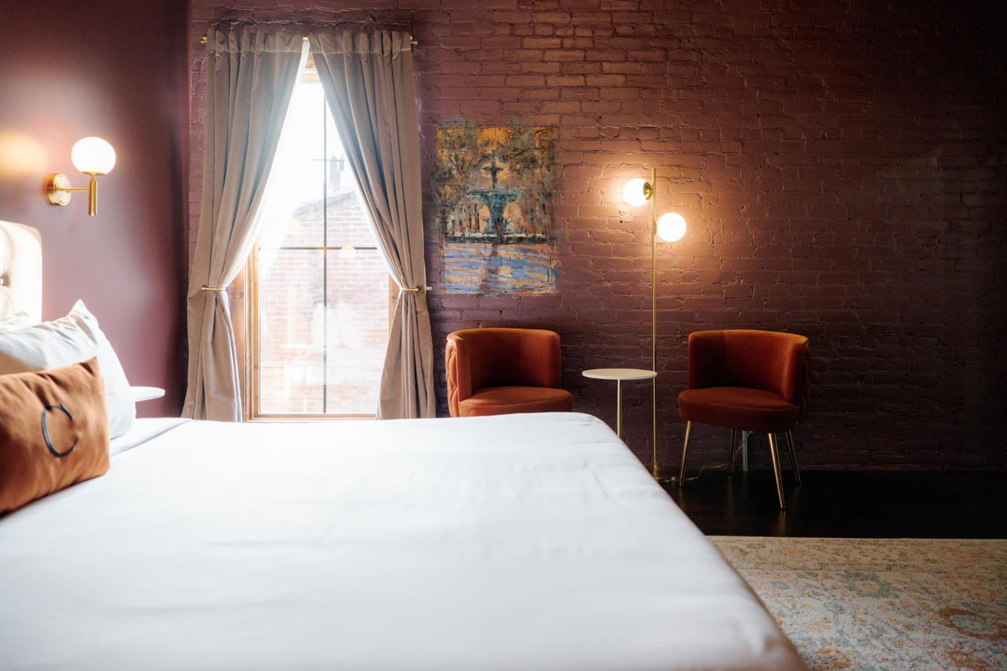 King Suite - Photo 1