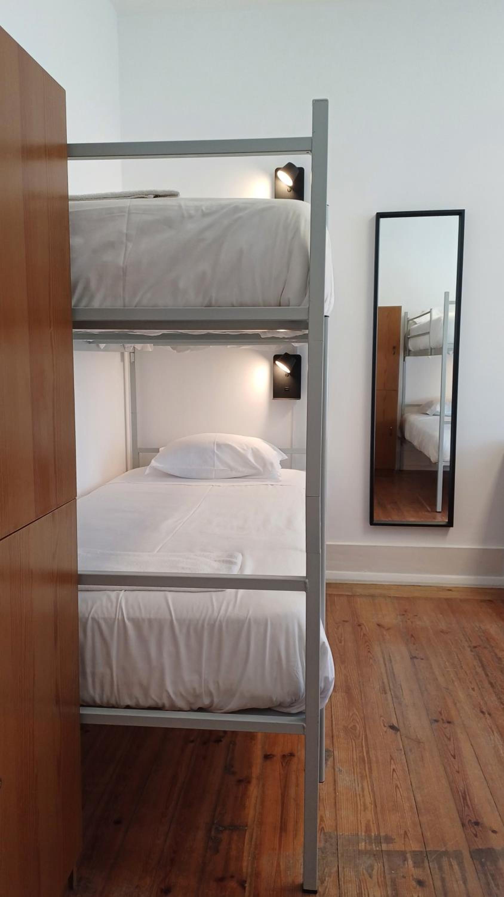 4-Bed Male Dormitory Room  photo 1