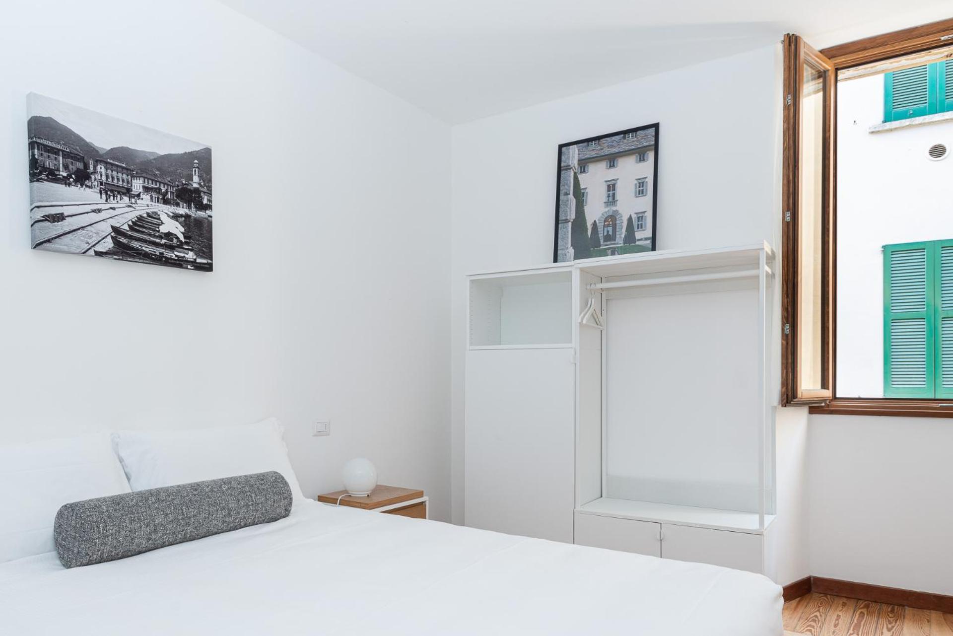 One-Bedroom Apartment photo 3