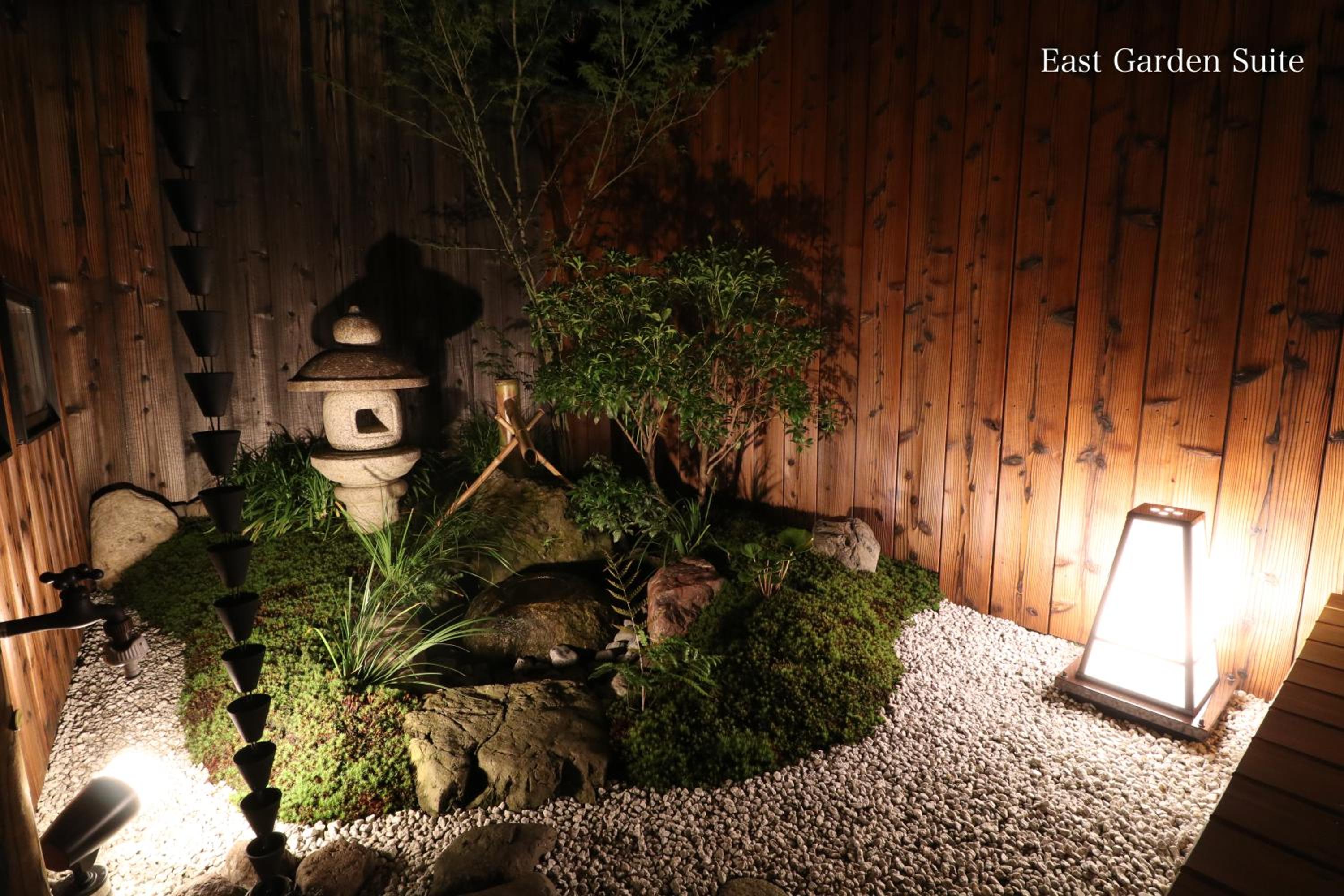 Garden Suite - Photo 24