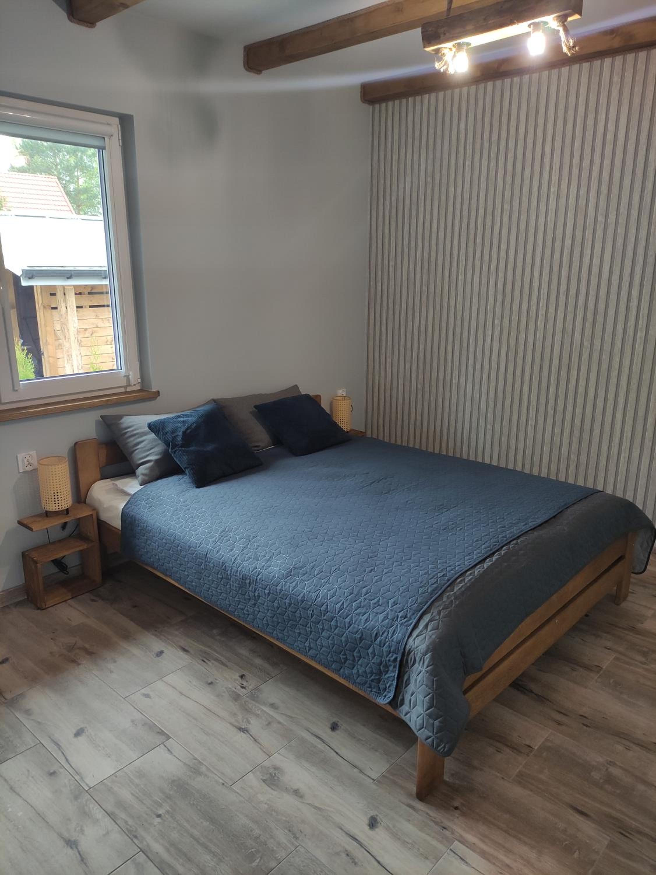 One-Bedroom House photo 1