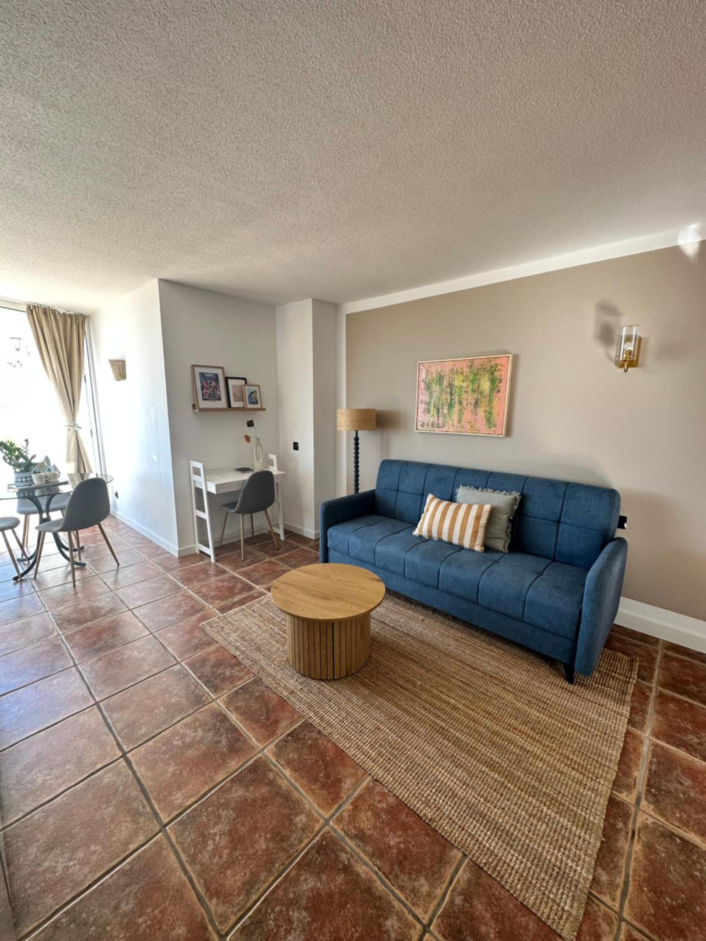 Apartamento con vista al mar