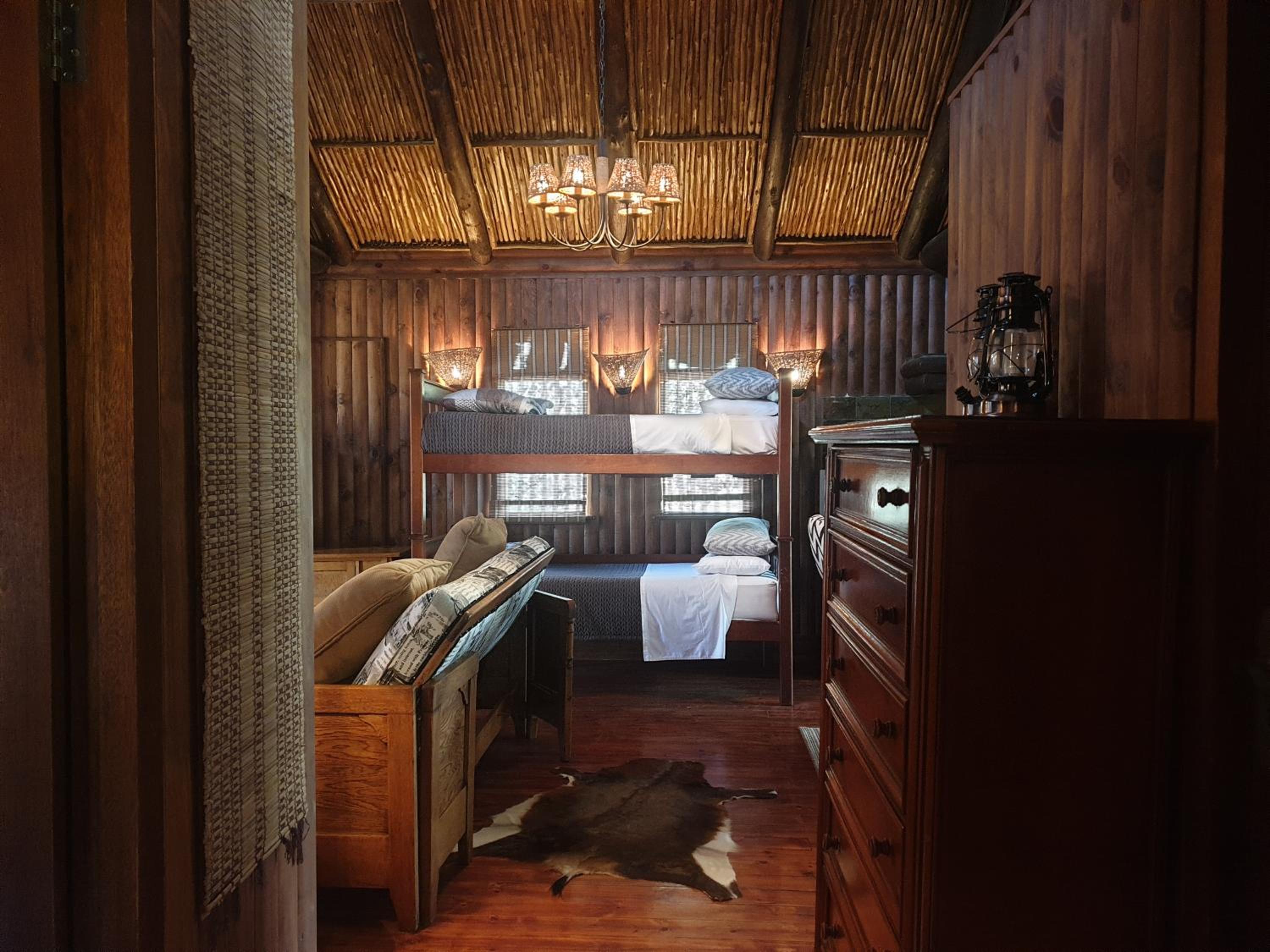 Two-Bedroom Chalet - Photo 4