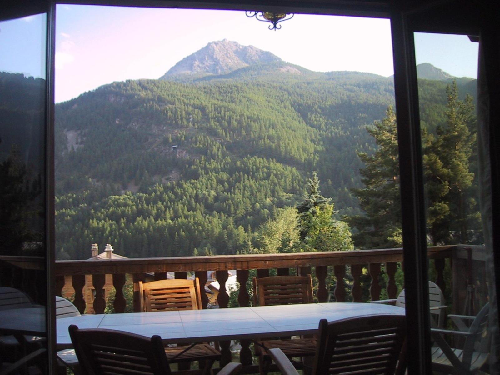 Chalet photo 1