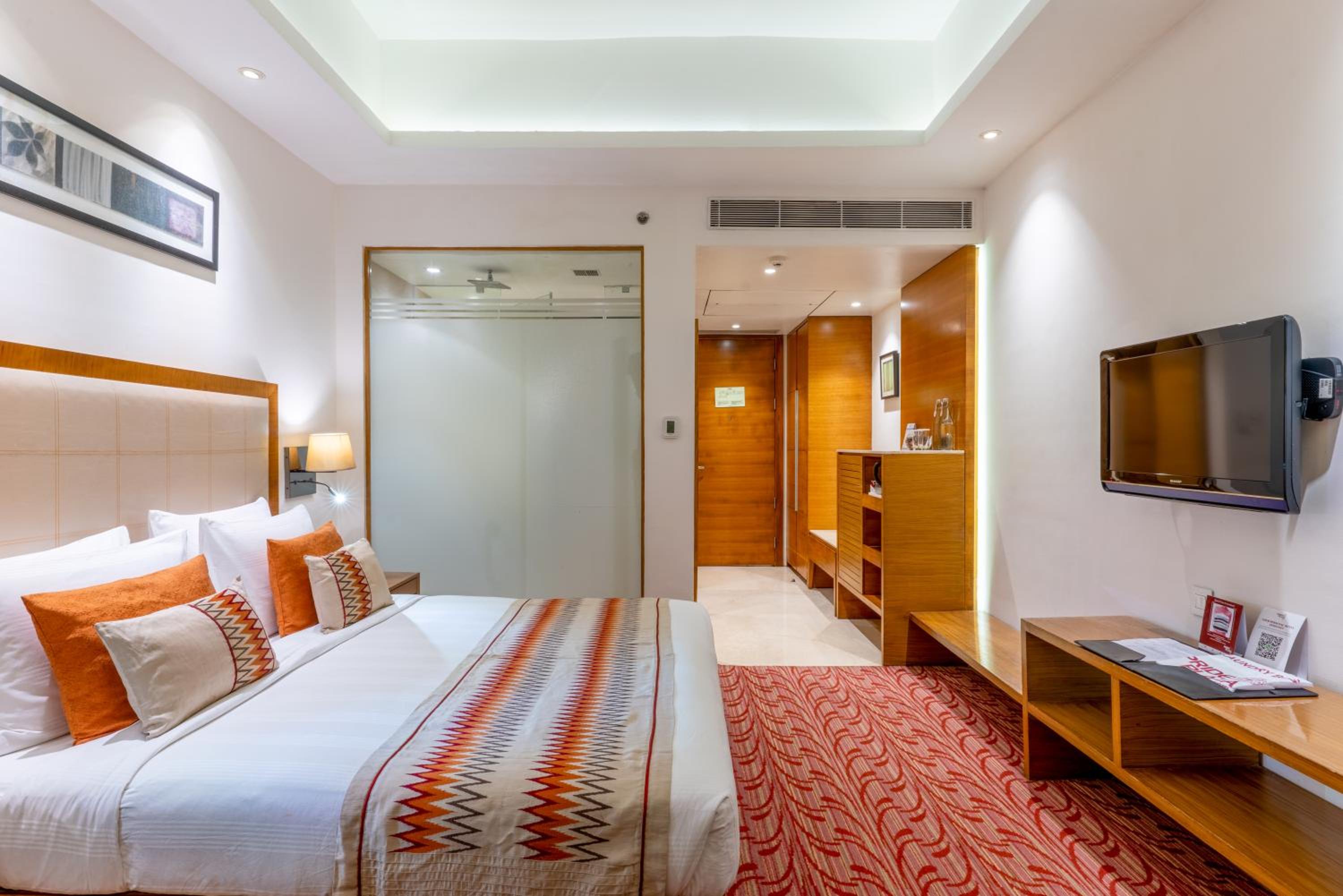 Day Use Room (10am to 6pm) - Mandatory Checkout at 6pm - No Night Stay Allowed