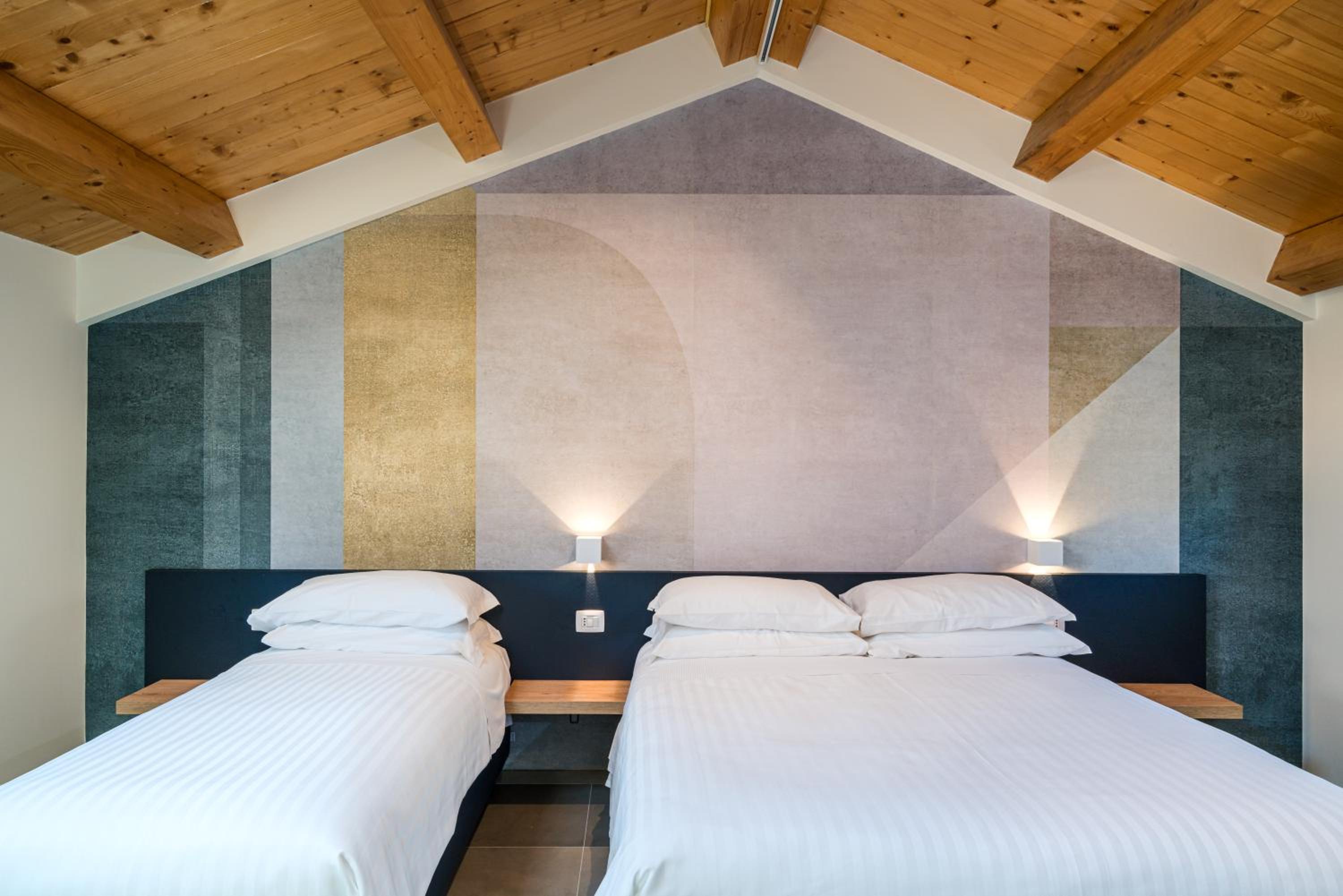 Superior Triple Room photo 2