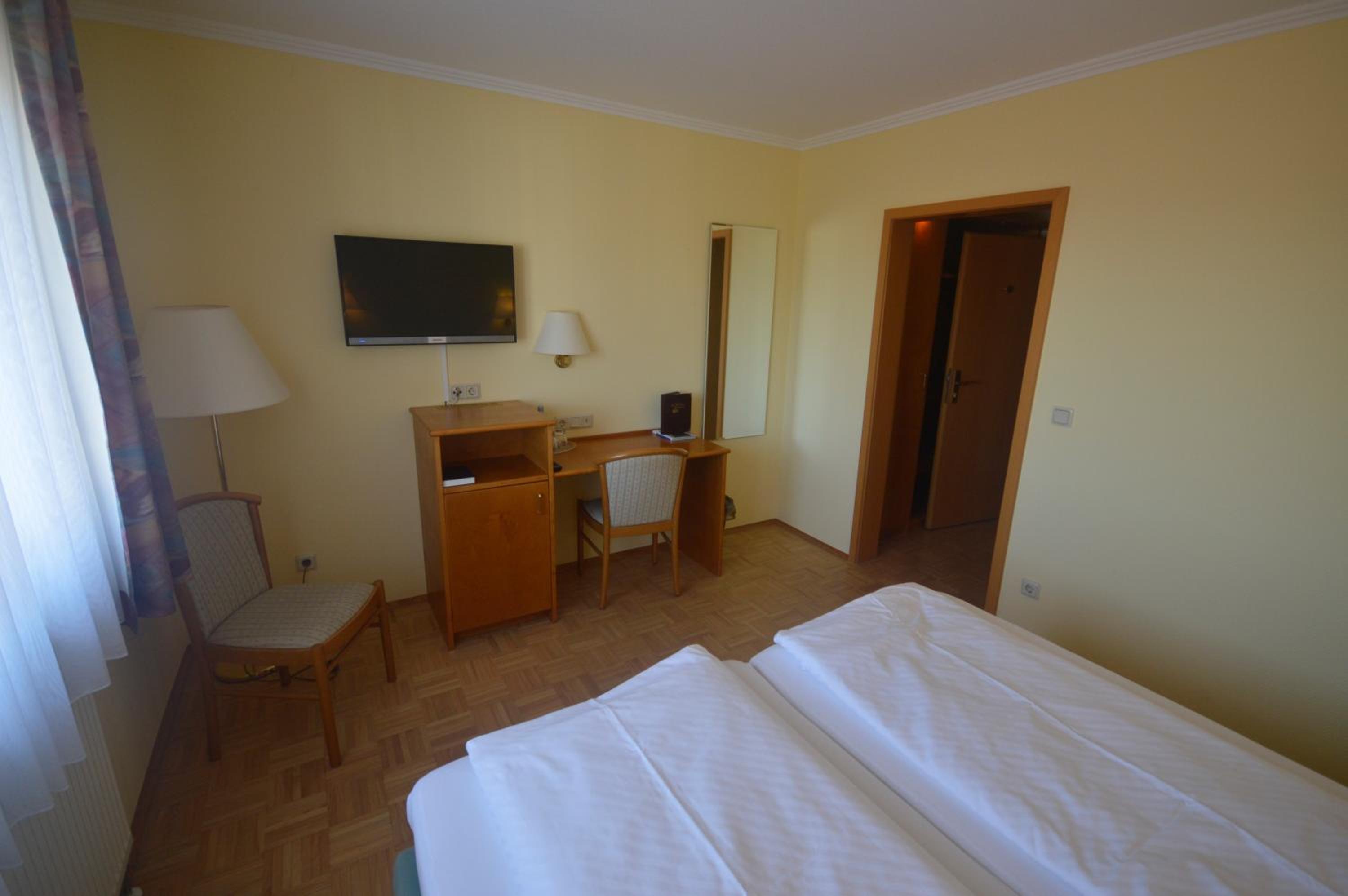 Double Room photo 3