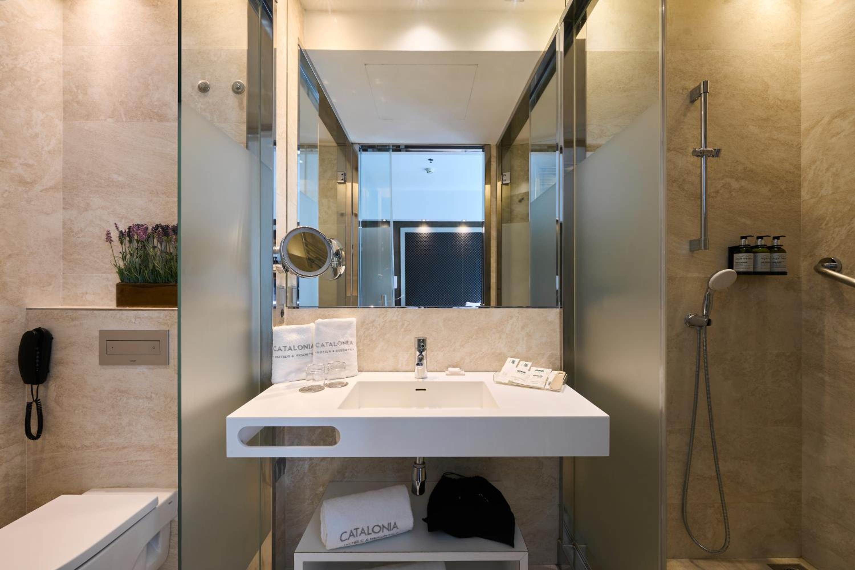 Junior Suite with Private Pool photo 2