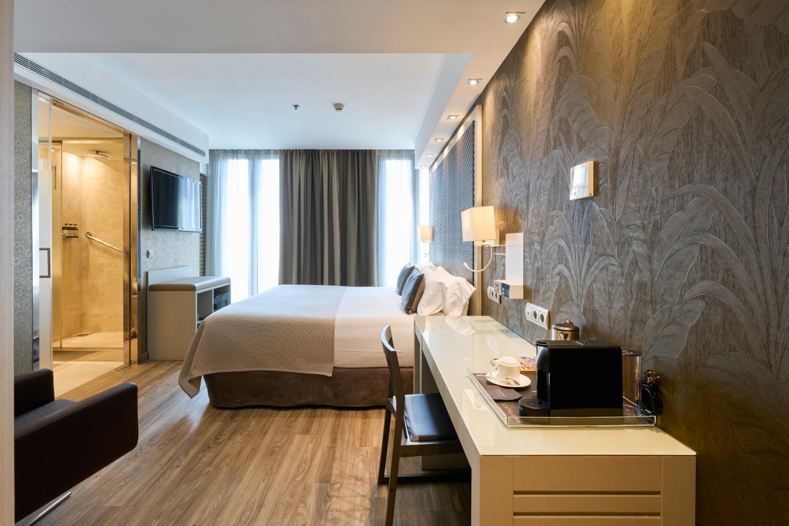 Double or Twin Room photo 3