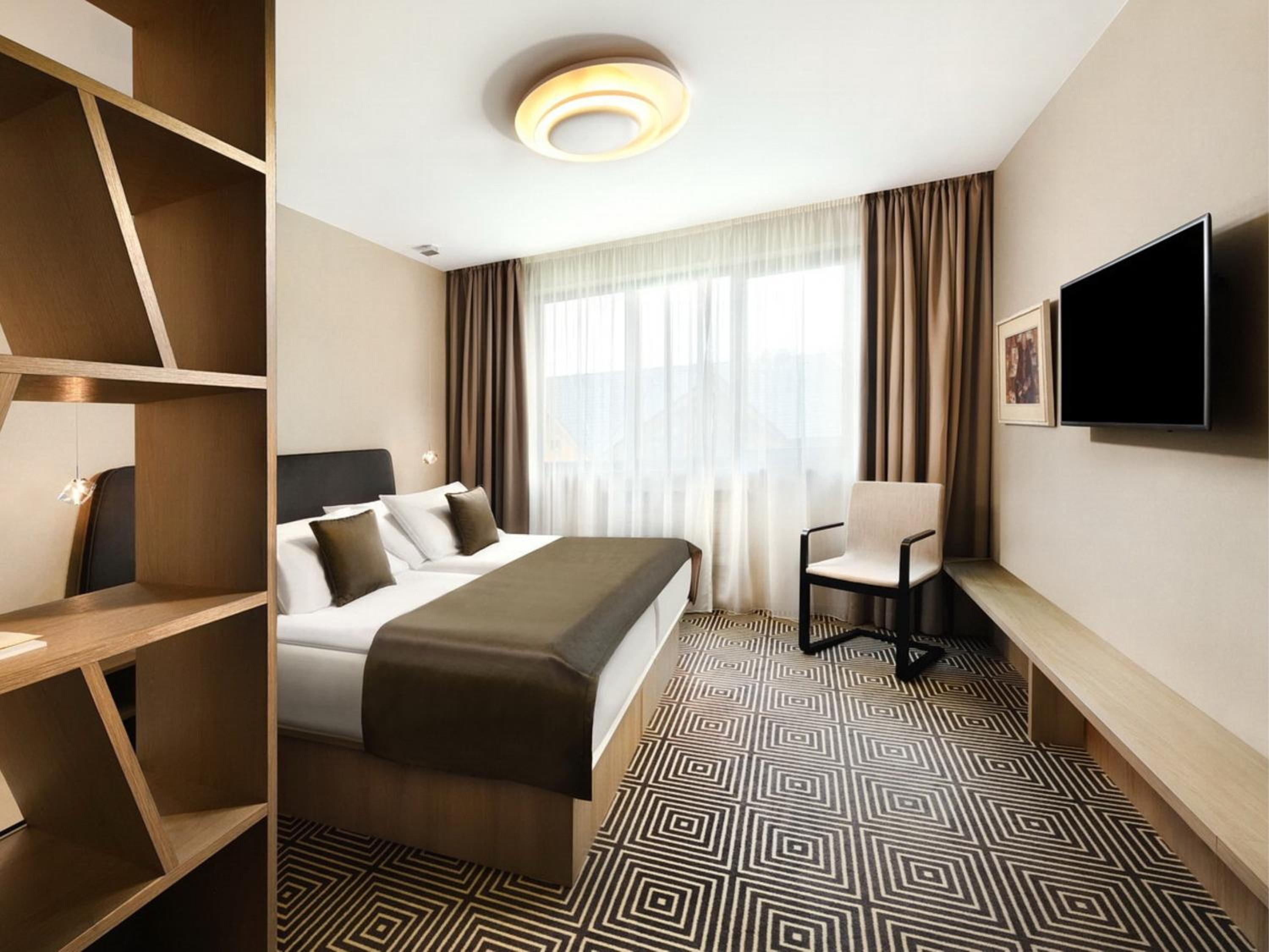 Modern Room photo 3