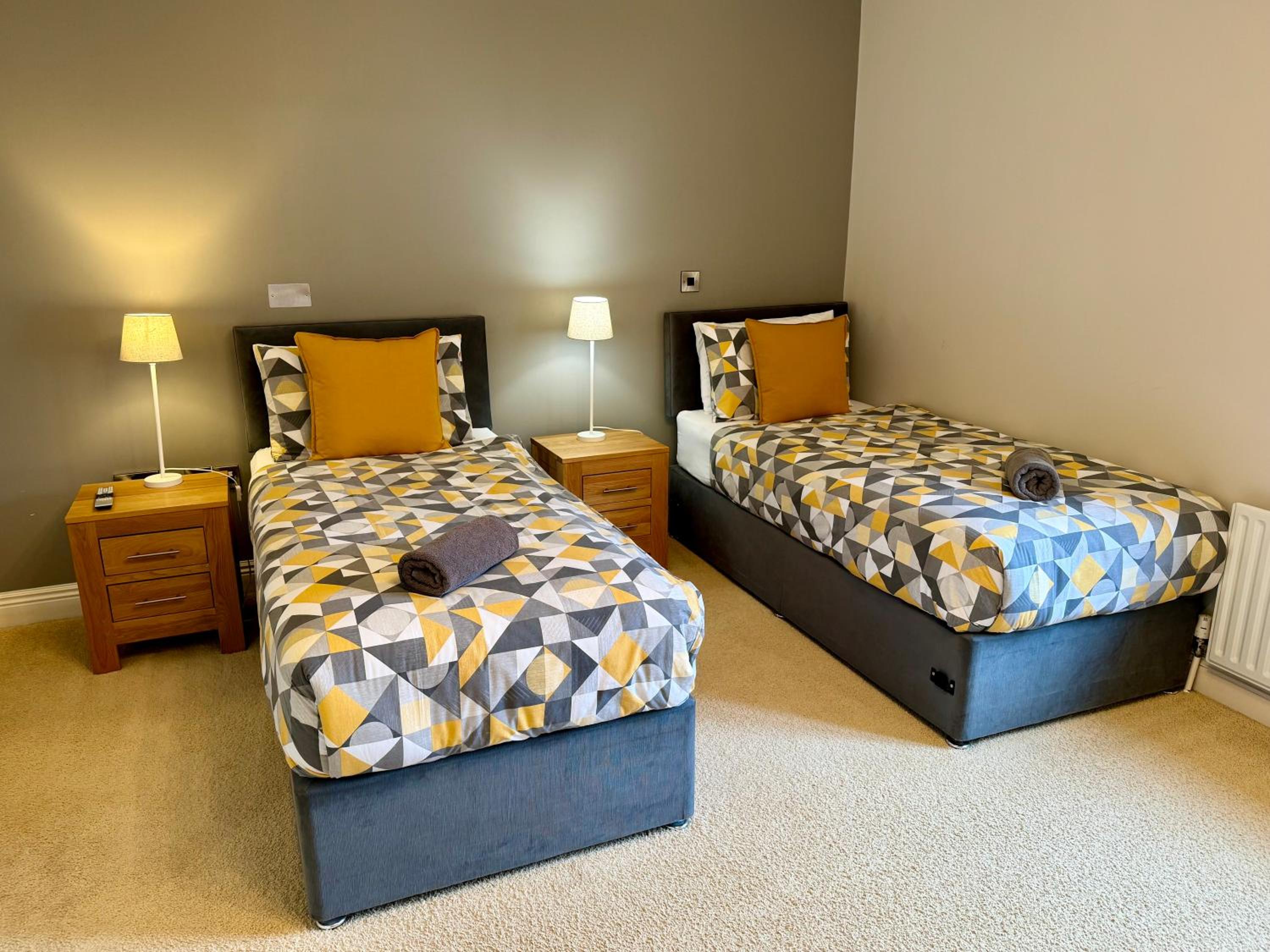Two-Bedroom House photo 2