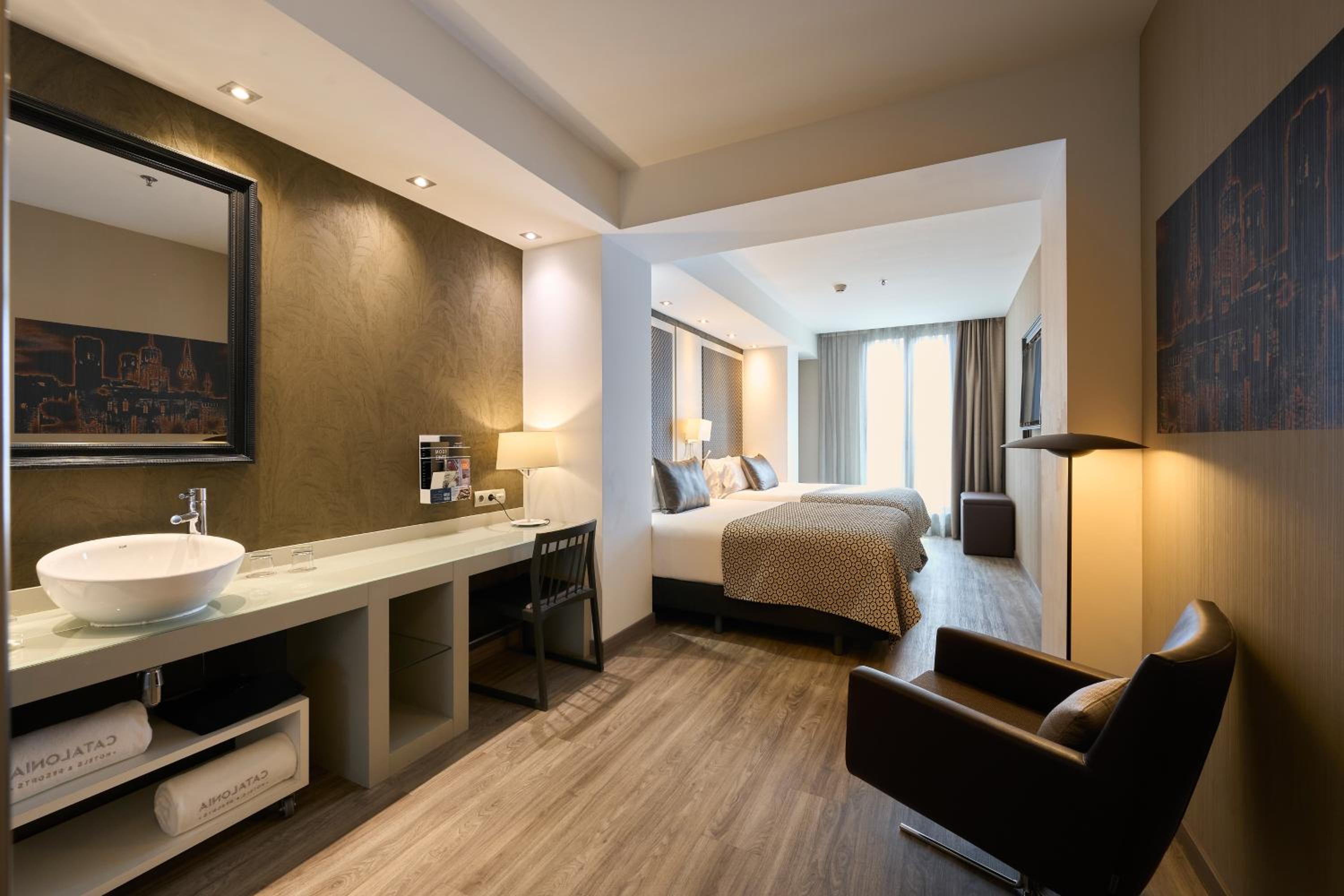 Superior Twin Room photo 3