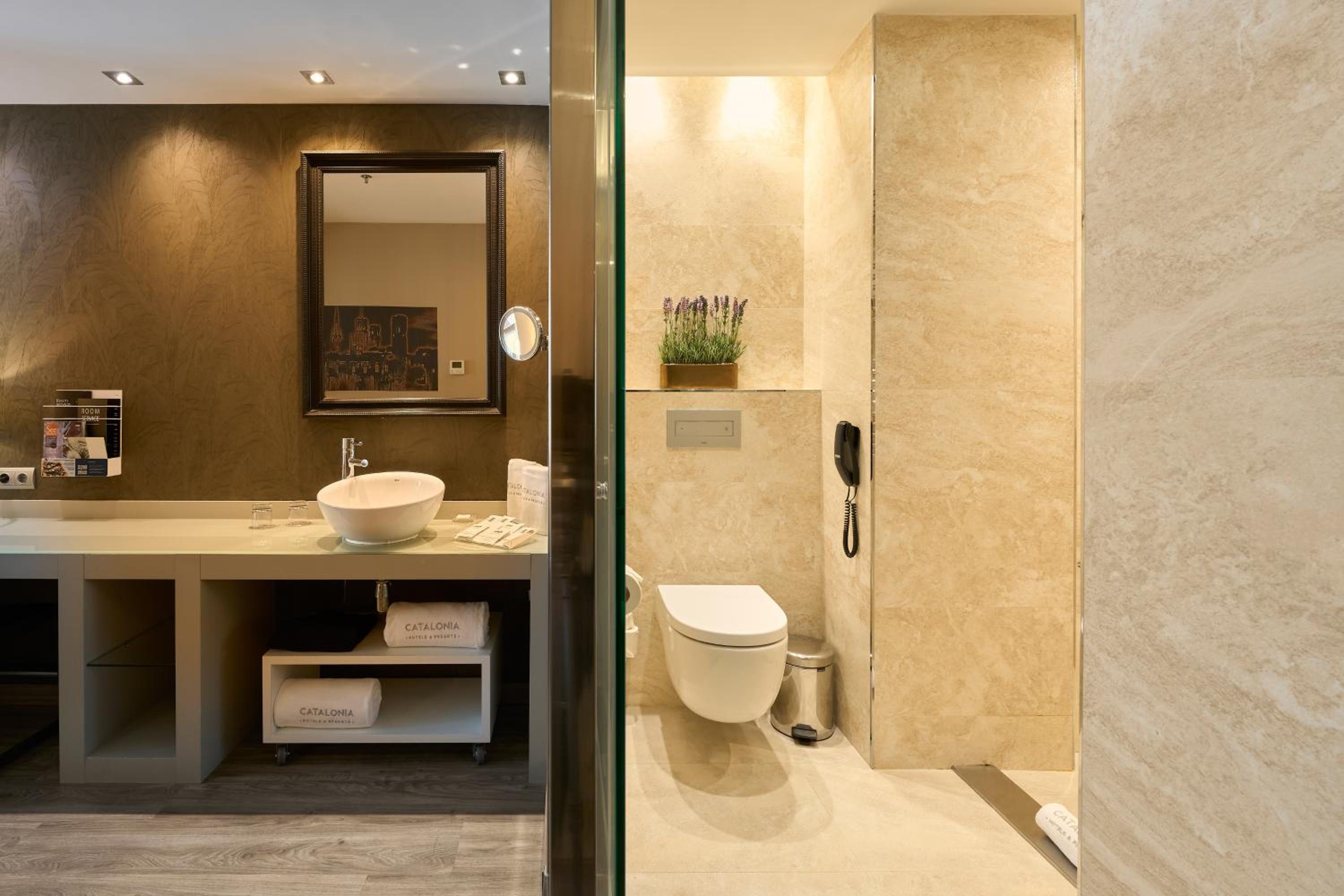 Superior Twin Room photo 2