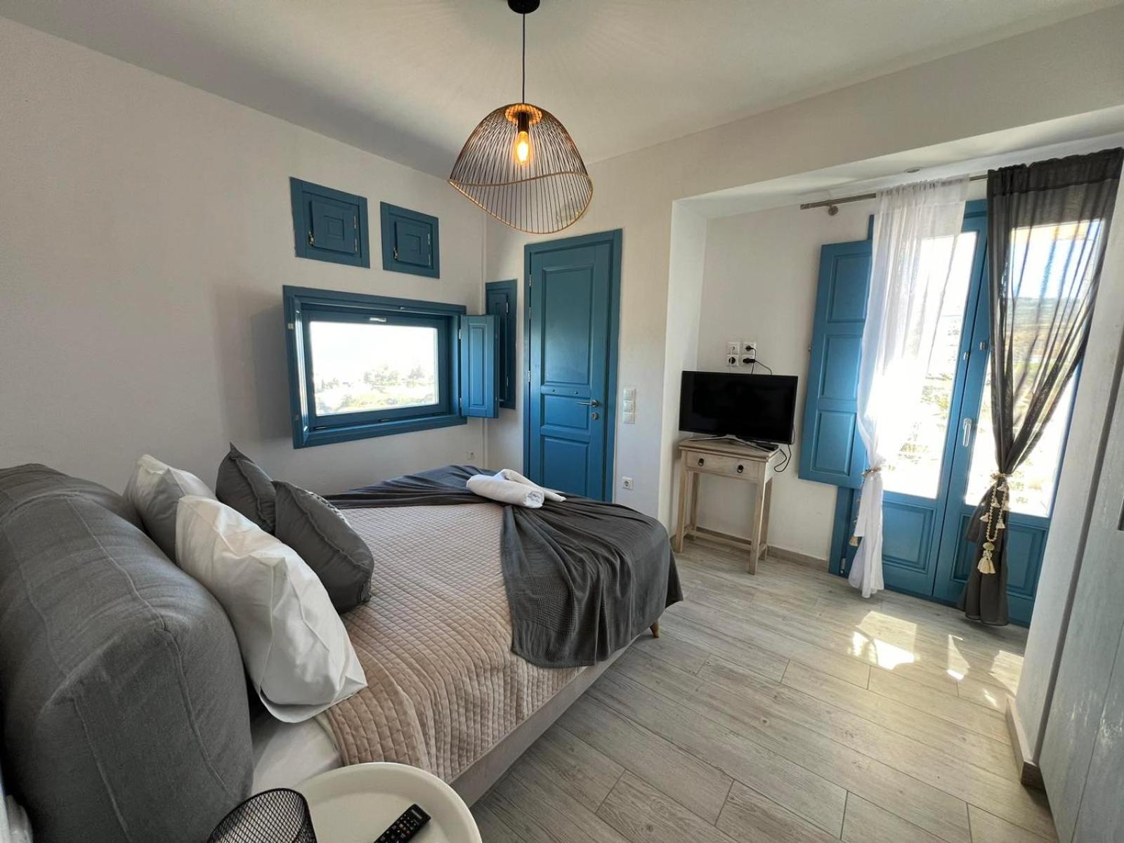 One-Bedroom House photo 1