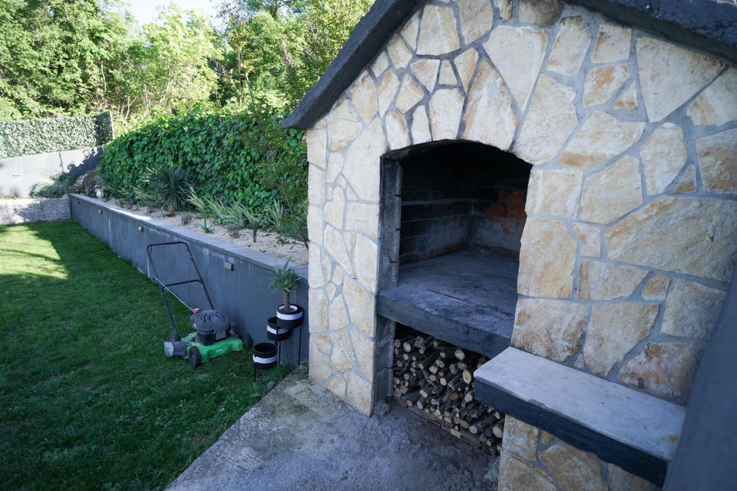 Villa with Private Pool photo 2