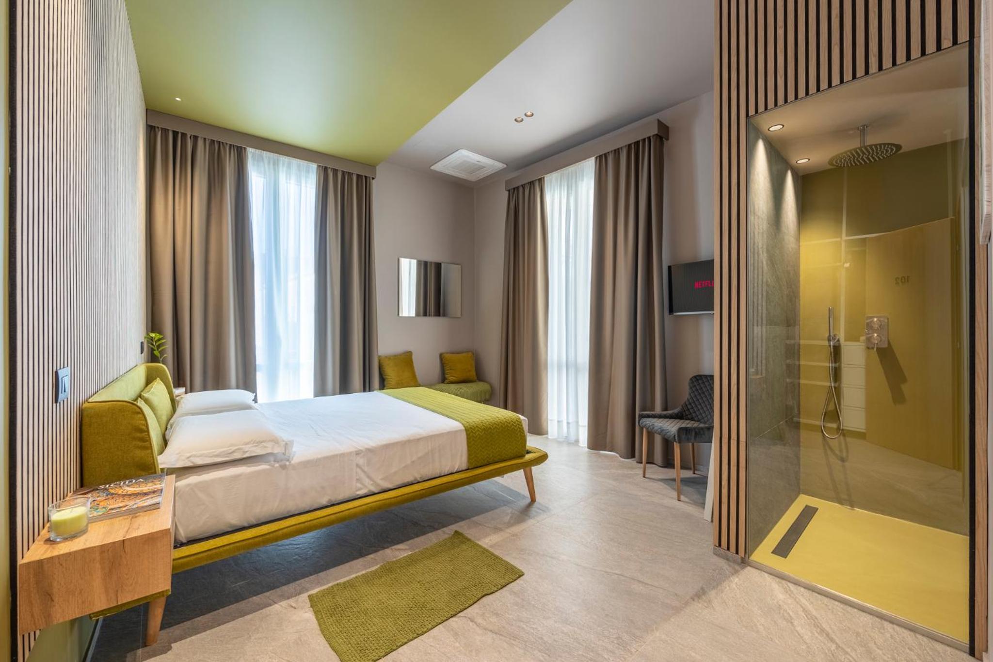 Superior King Room photo 1