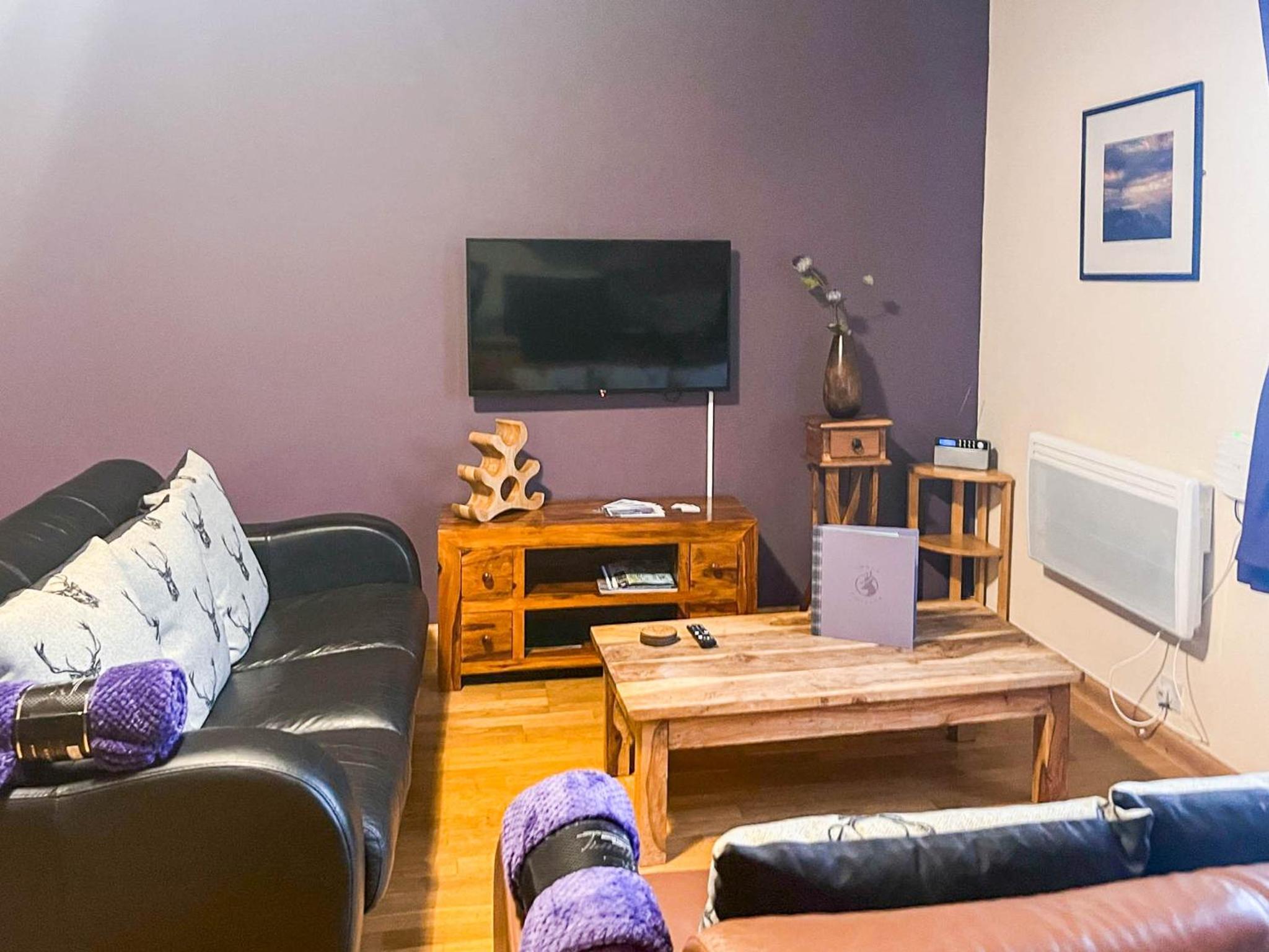 Large Two-Bedroom Cottage photo 3