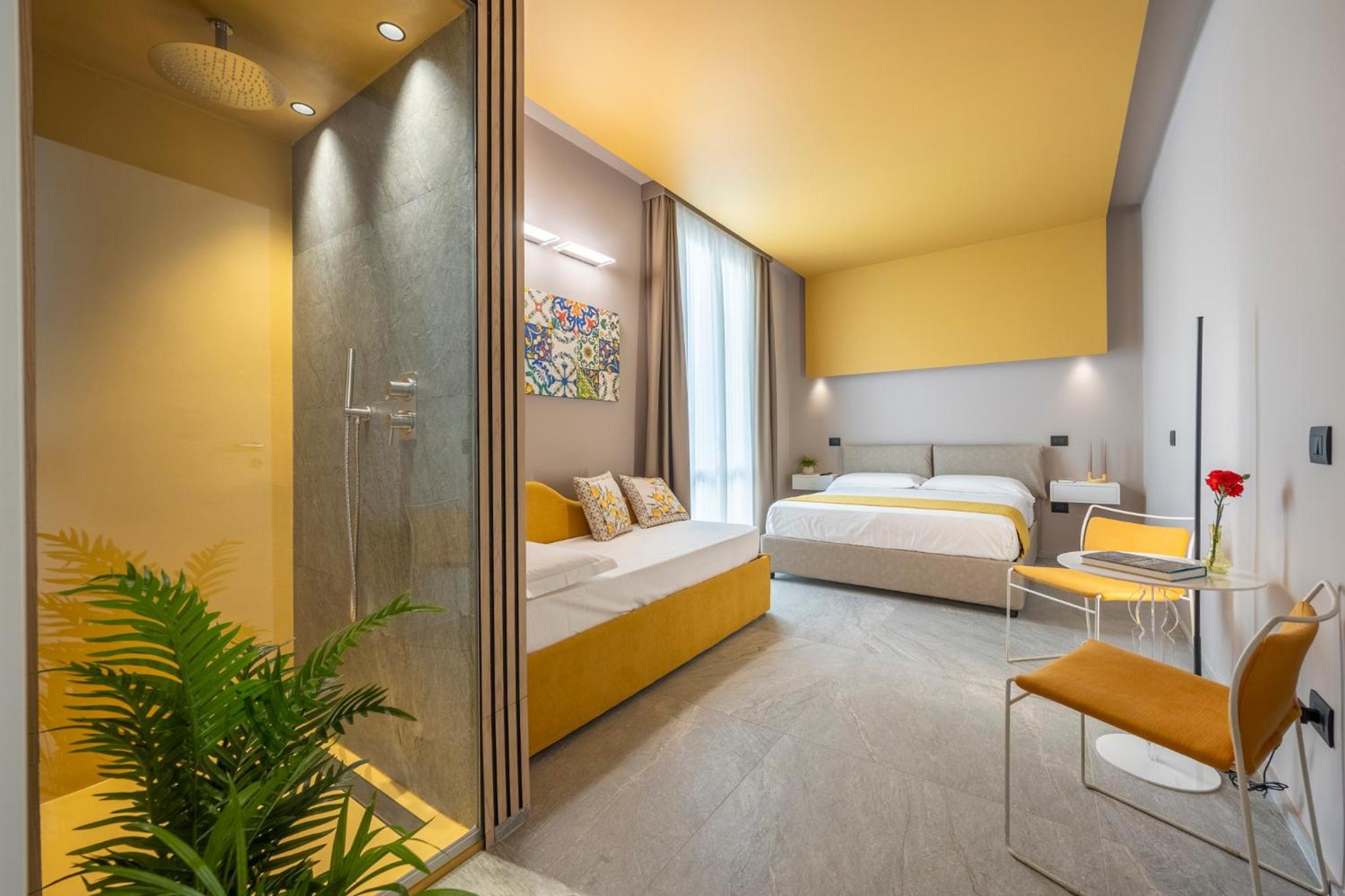 Large Double or Twin Room photo 1