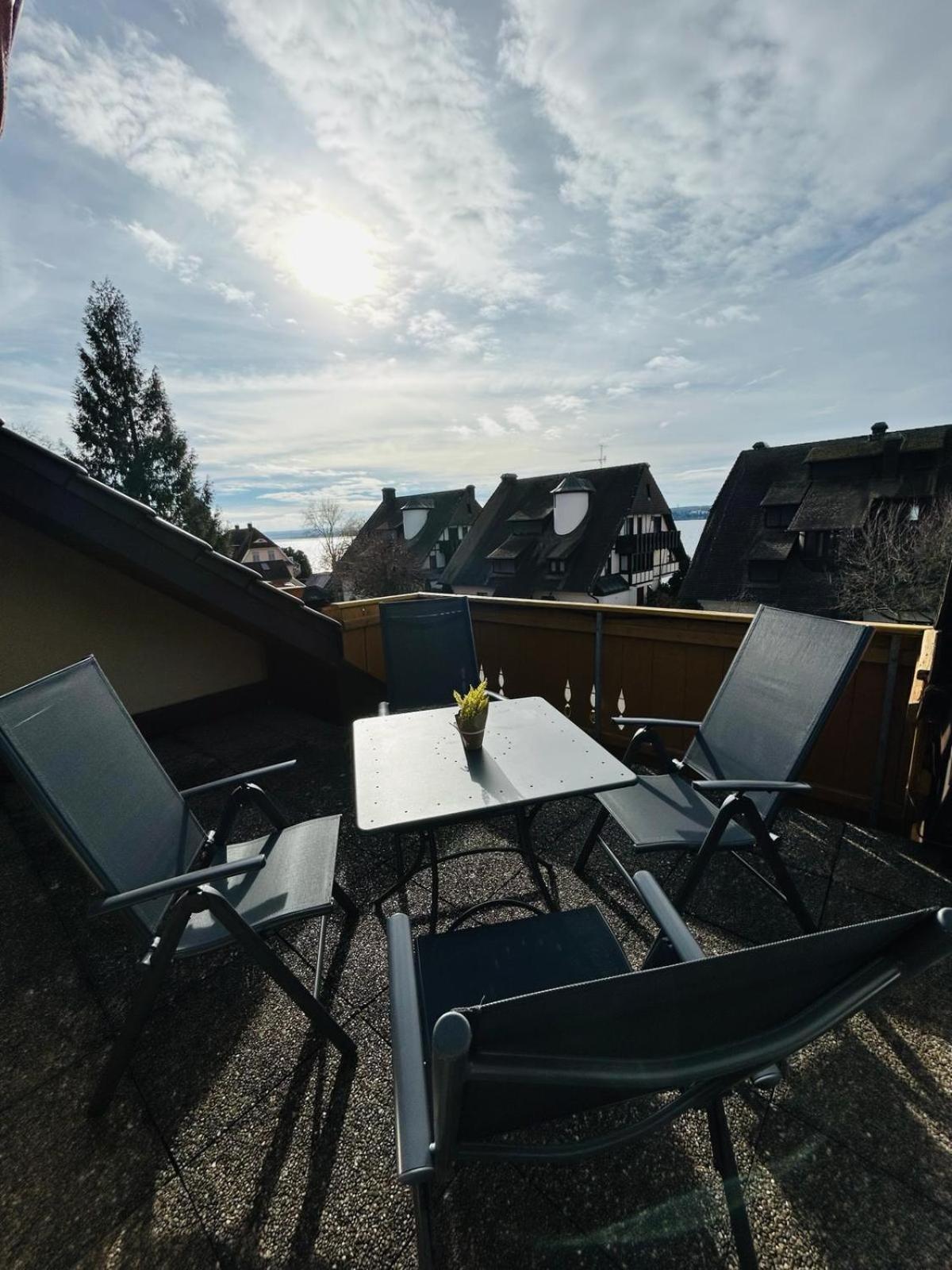 Quadruple Room with Lake View and terrace photo 3