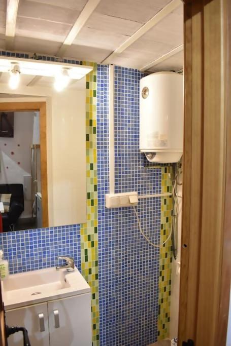 Studio Apartment Legacy - Photo 12