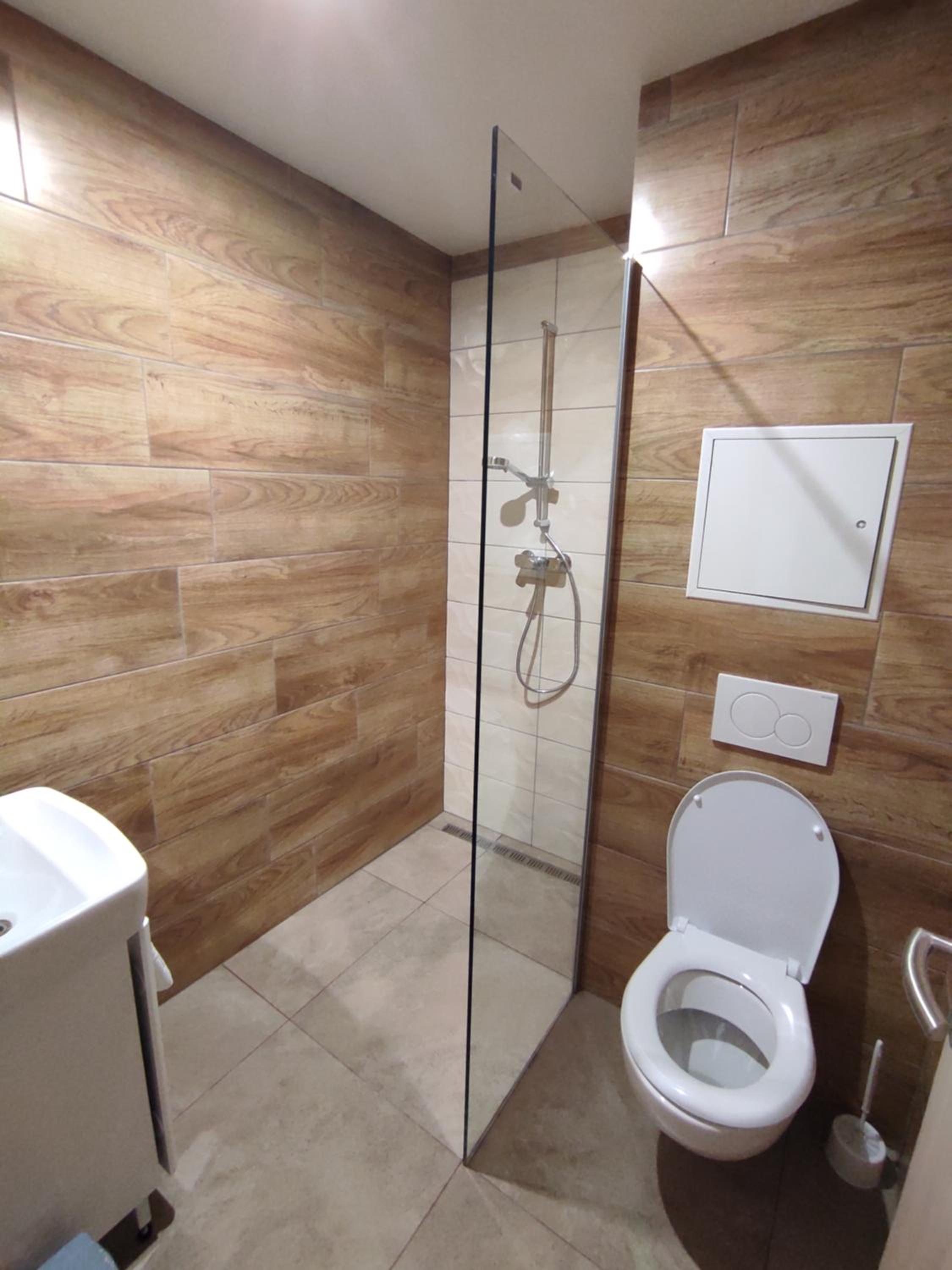 Double or Twin Room - Photo 3