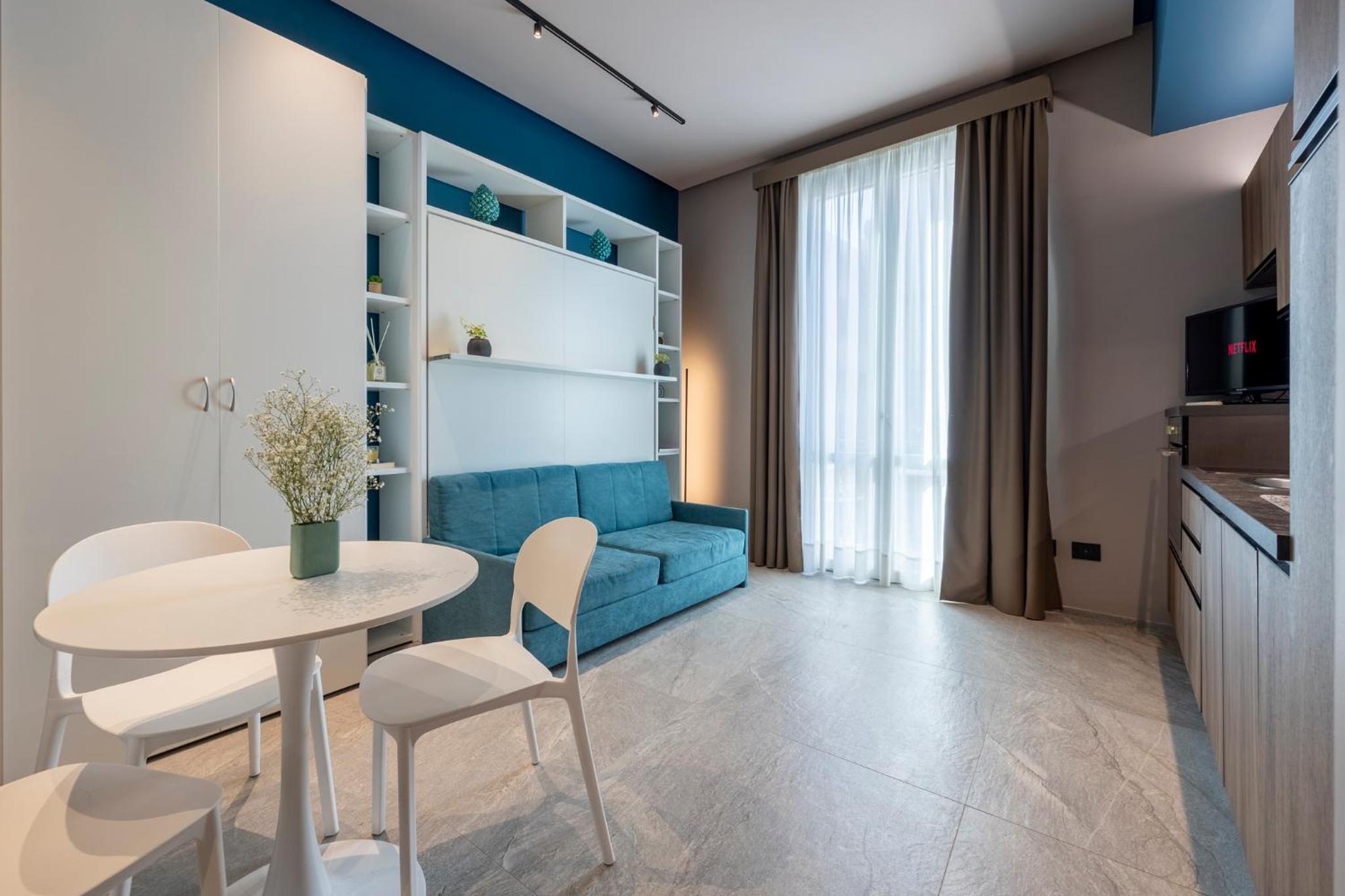 King Room with Balcony photo 2