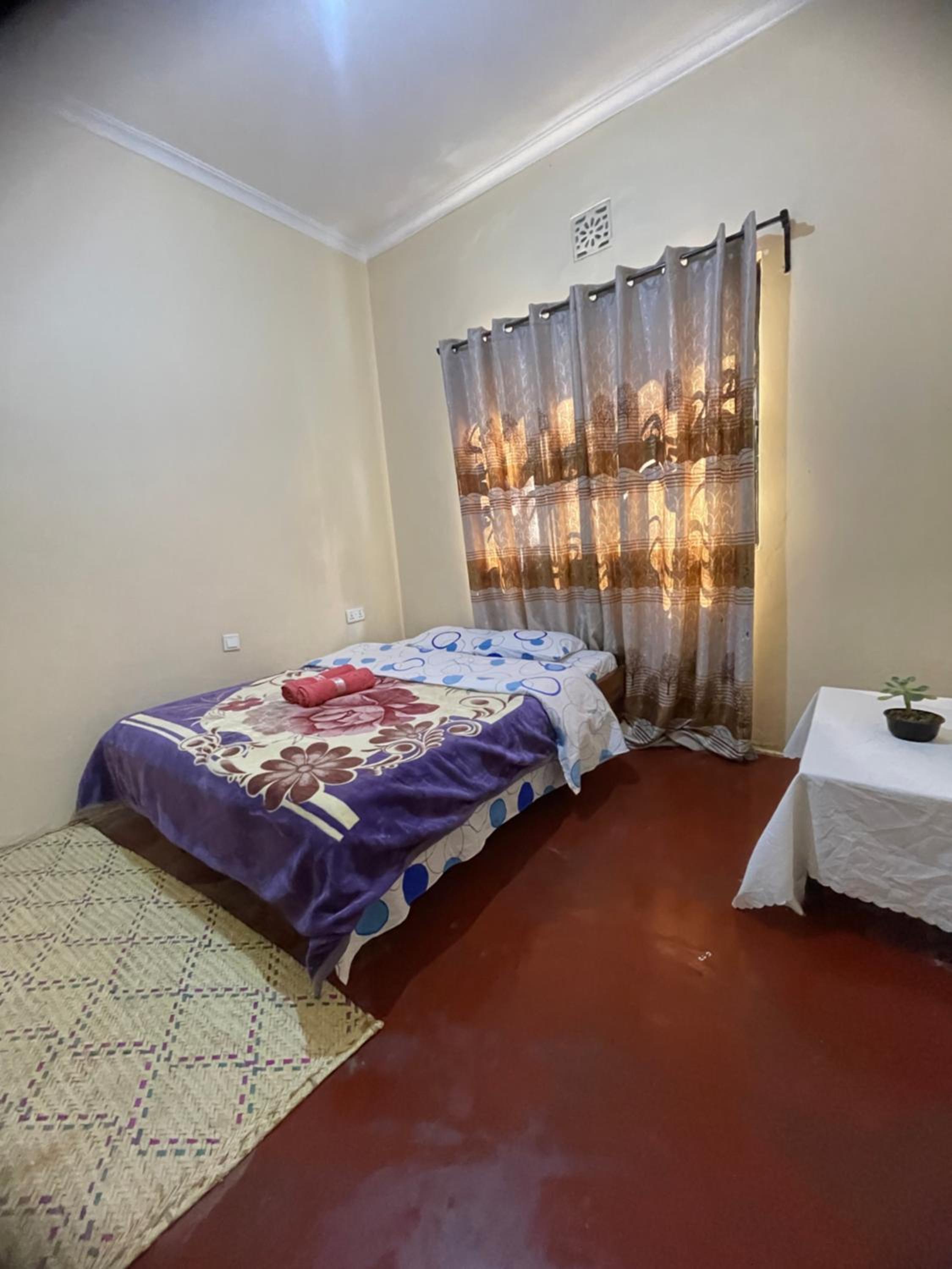 Budget Double Room photo 2