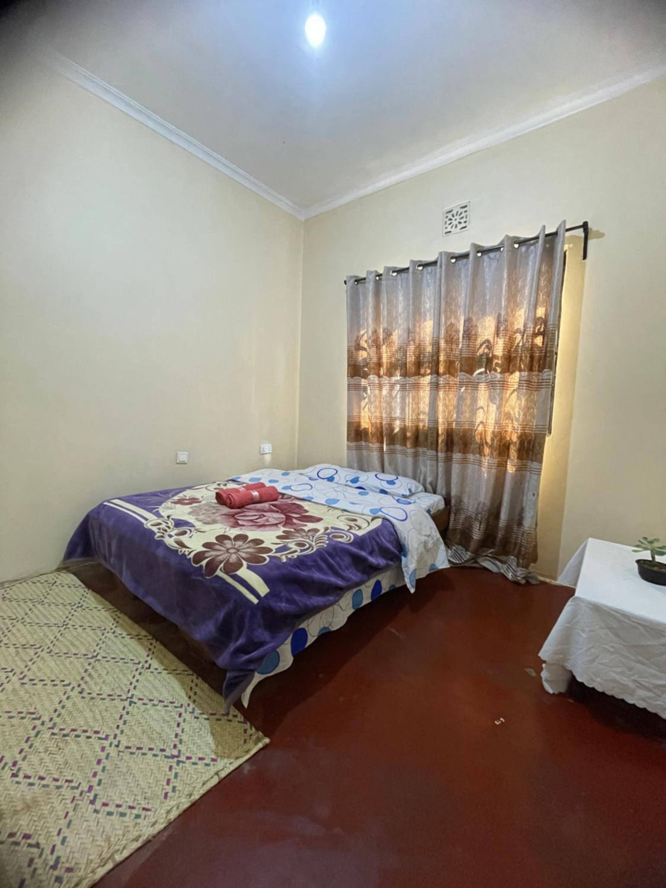 Budget Double Room photo 3