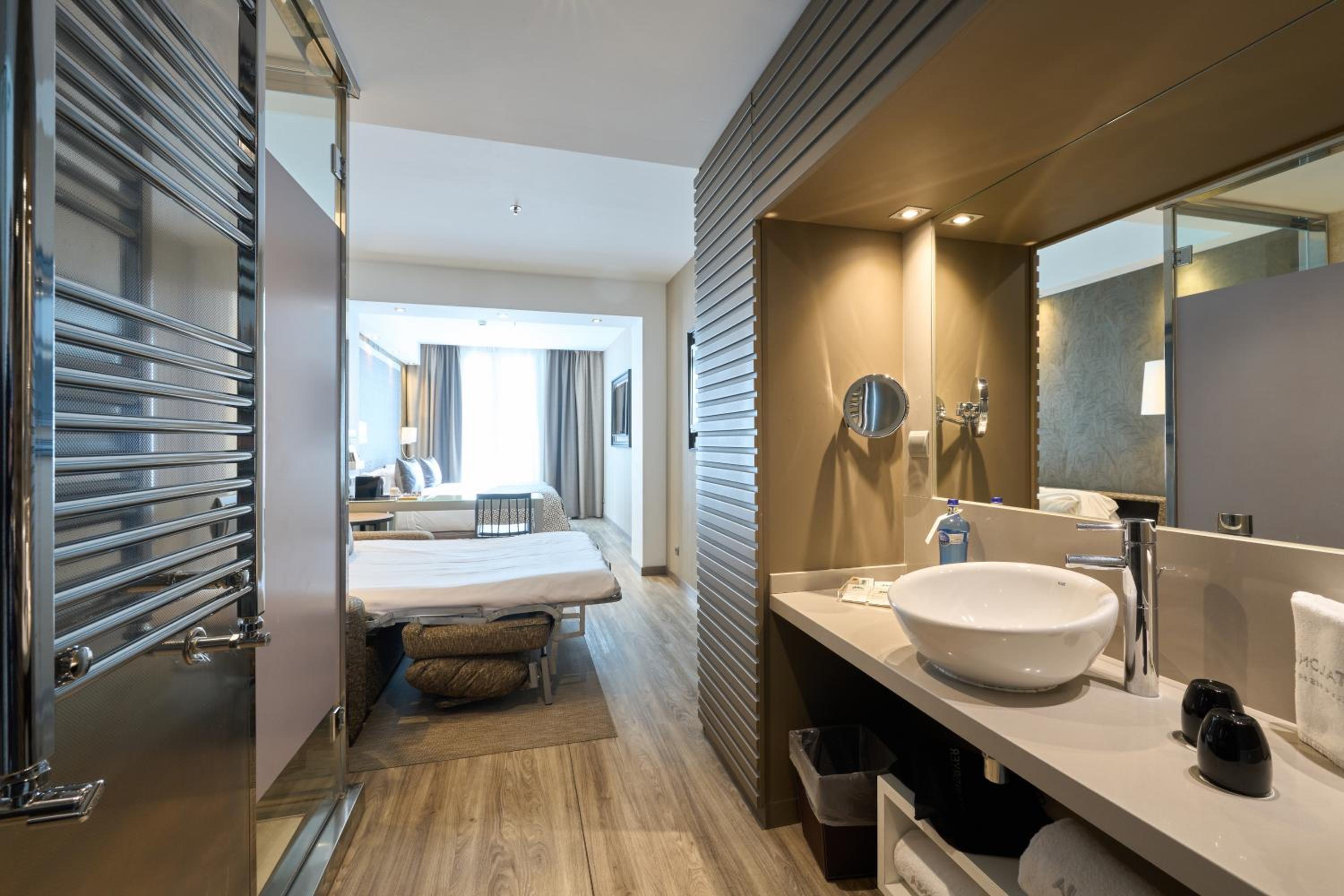 Triple Room photo 2