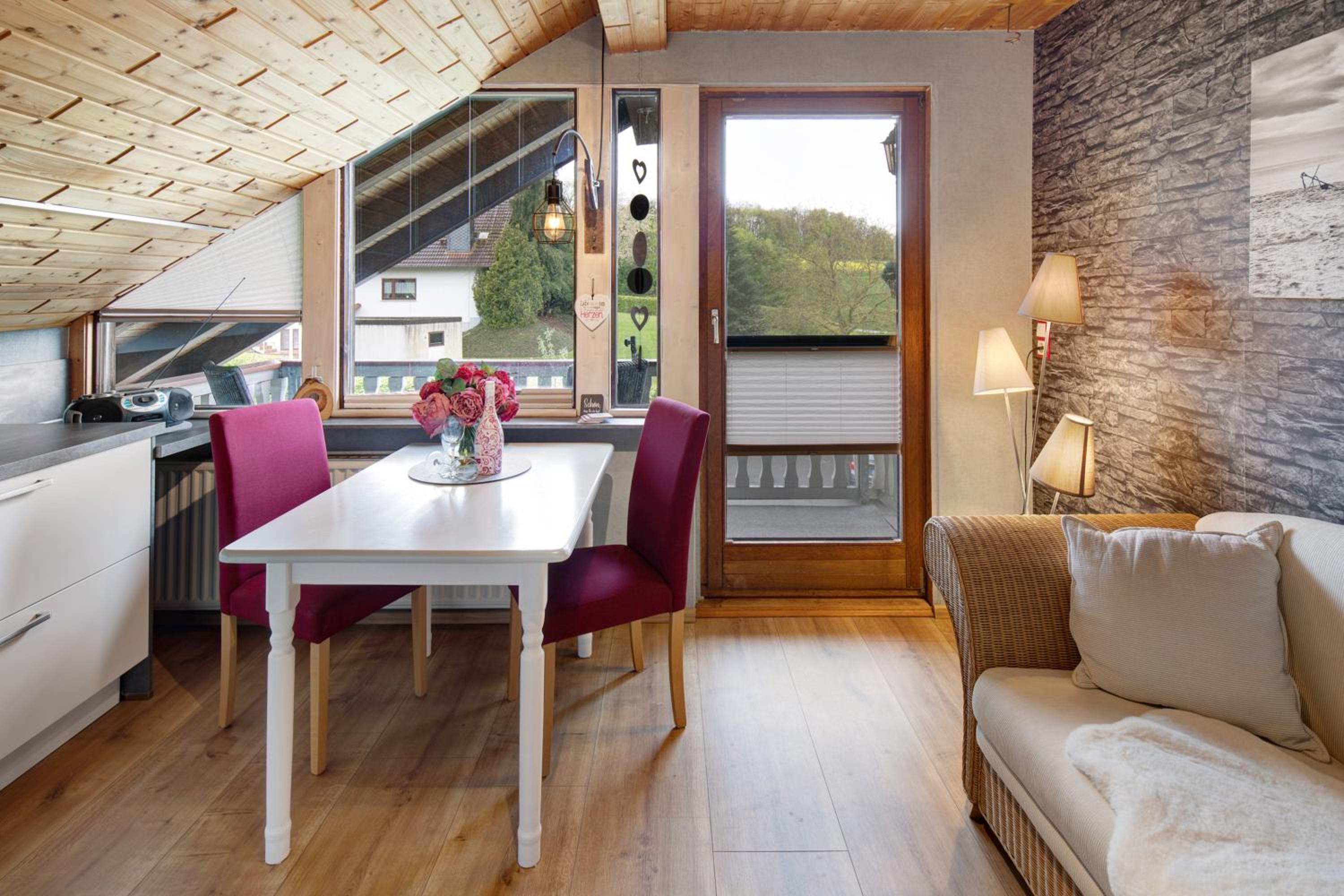 Superior One-Bedroom Apartment with Balcony