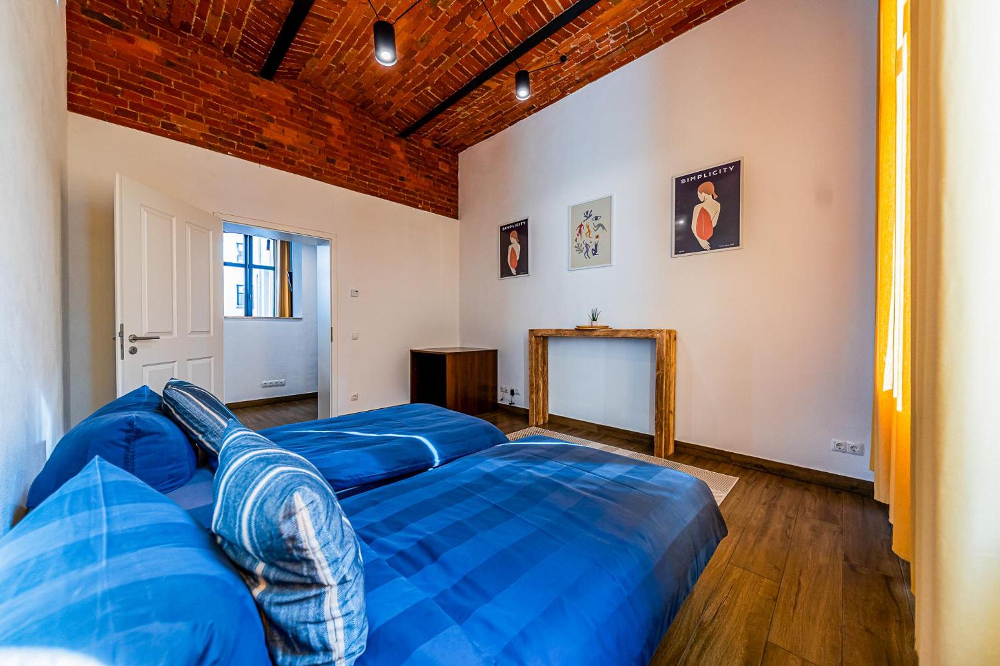 Three-Bedroom Loft Apartment photo 3